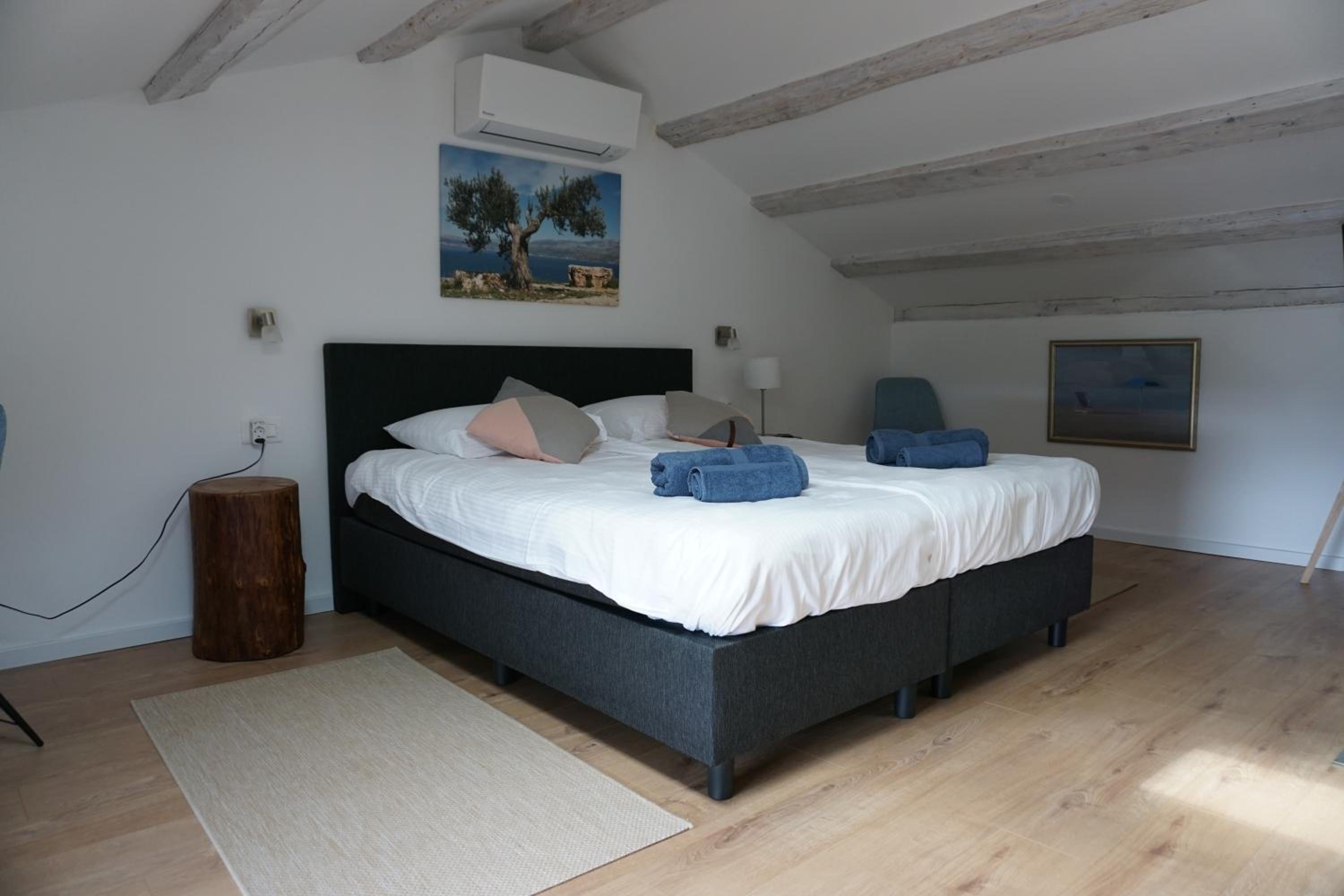Economy Double Room photo 3
