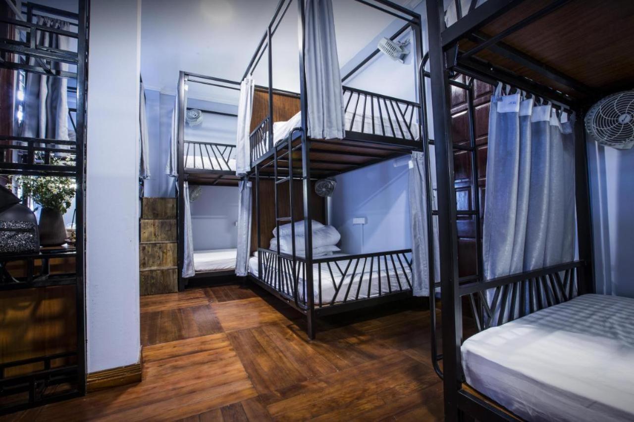 Bed in 10-Bed Mixed Dormitory Room