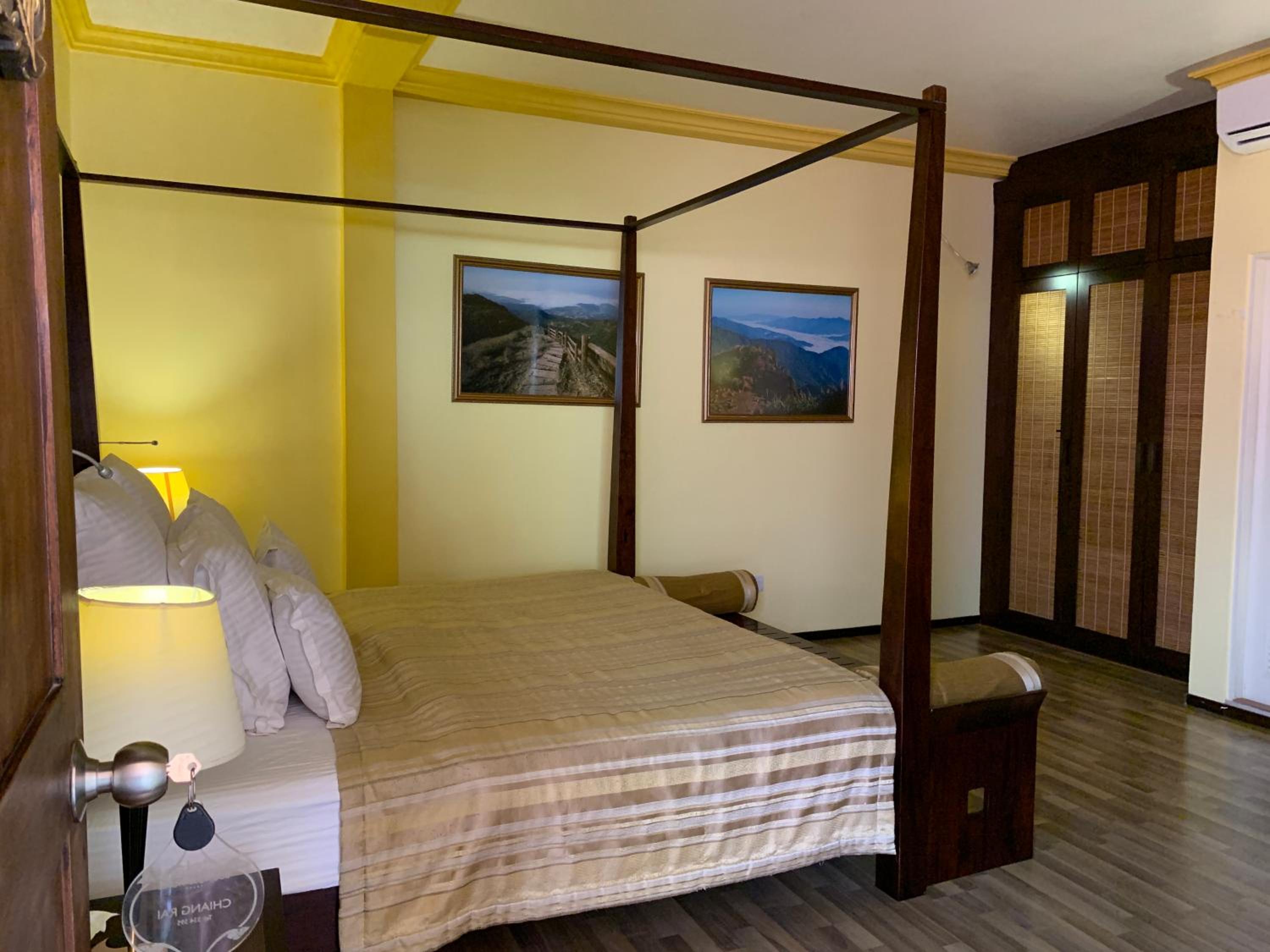 Deluxe Double Room (Free Return Airport Transfer) - Photo 5