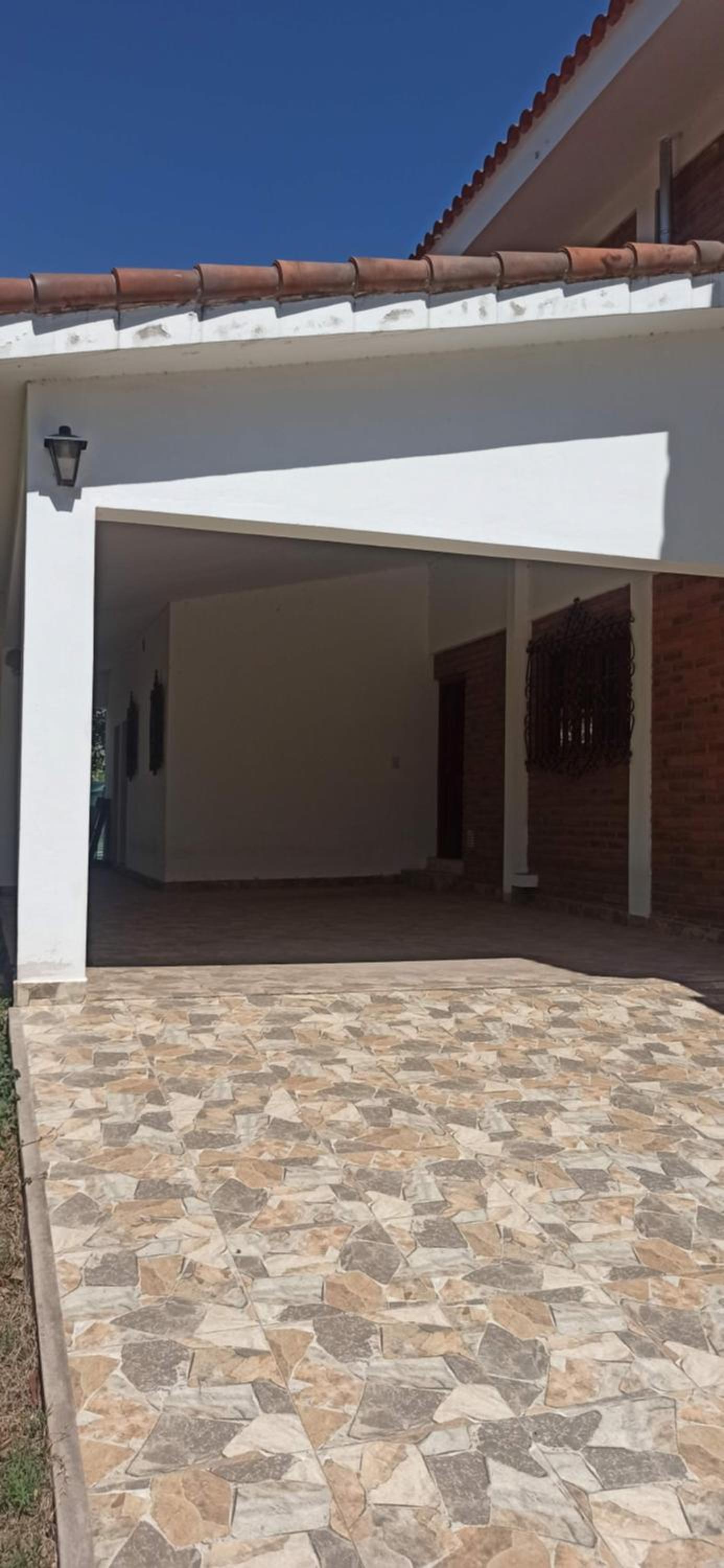 Three-Bedroom House photo 2