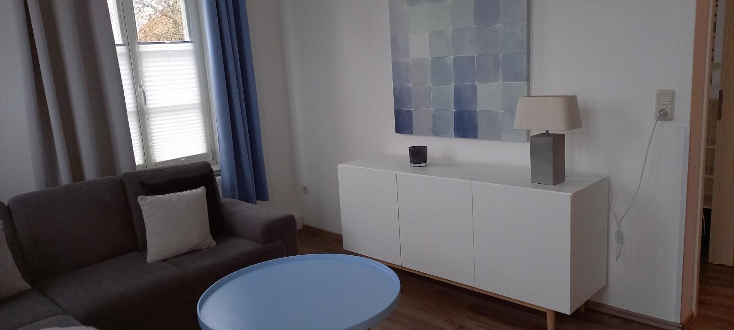 Apartment 6 photo 2