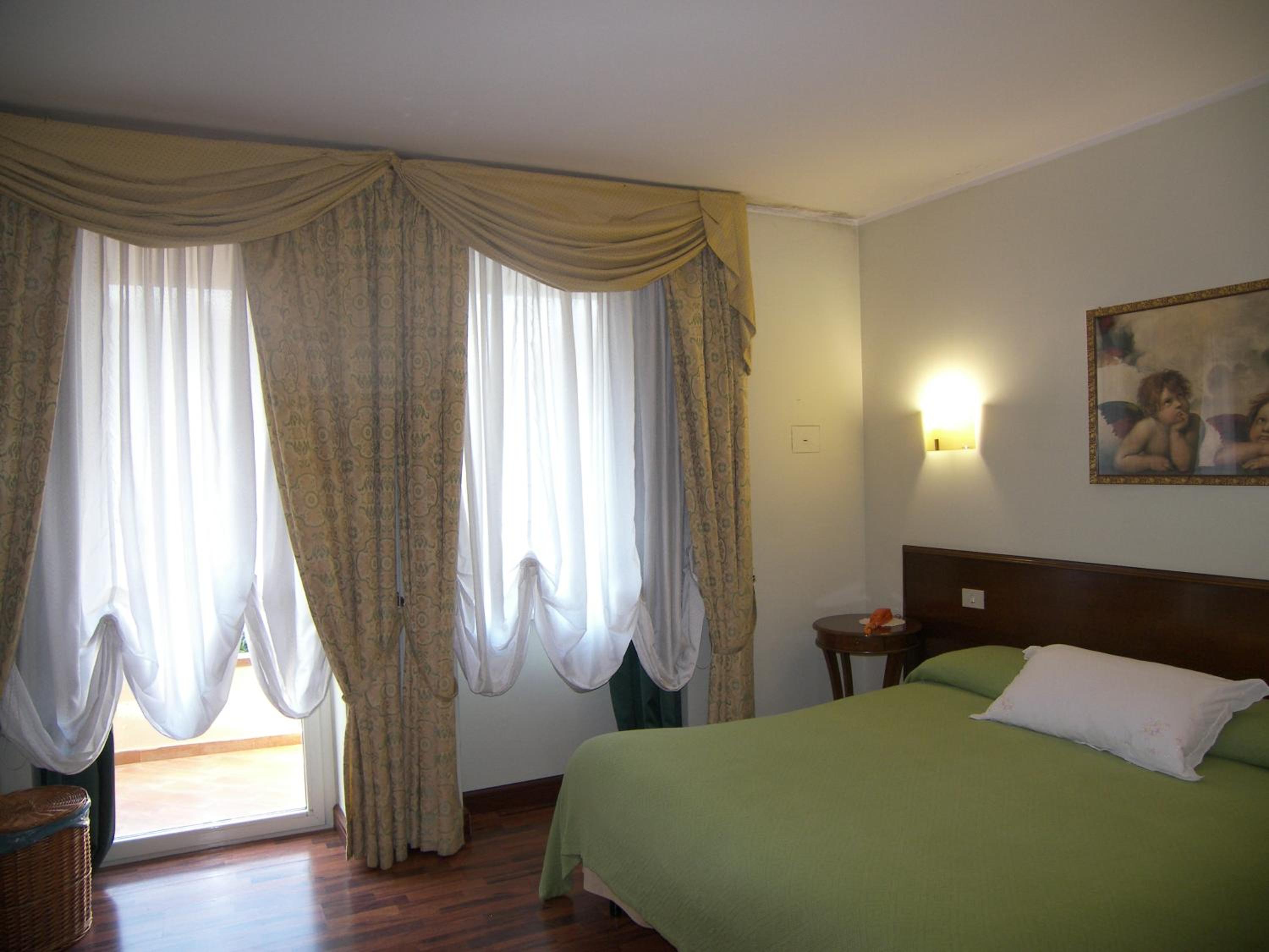 Deluxe Room photo 2