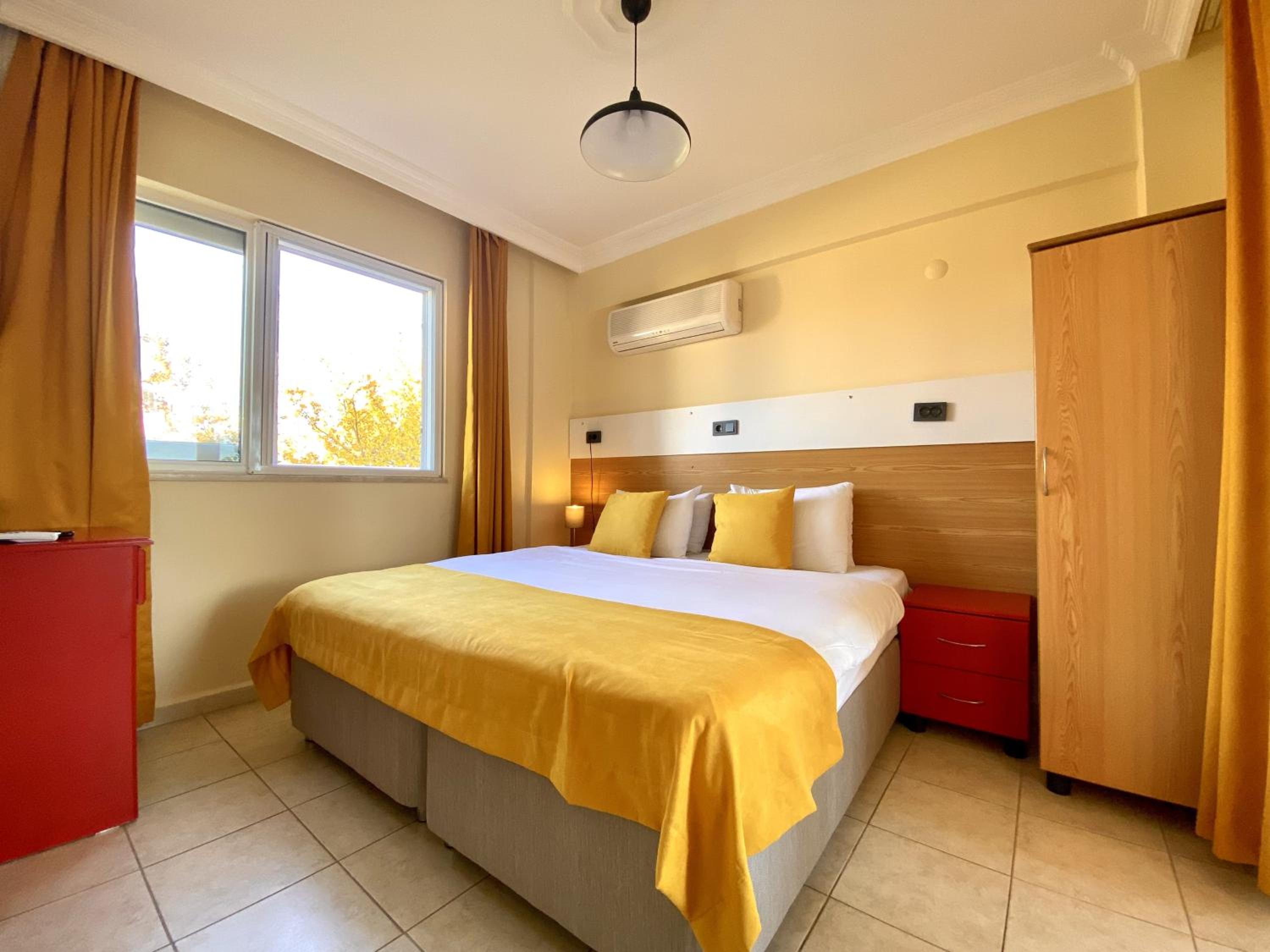 One-Bedroom Apartment (2 Adults)