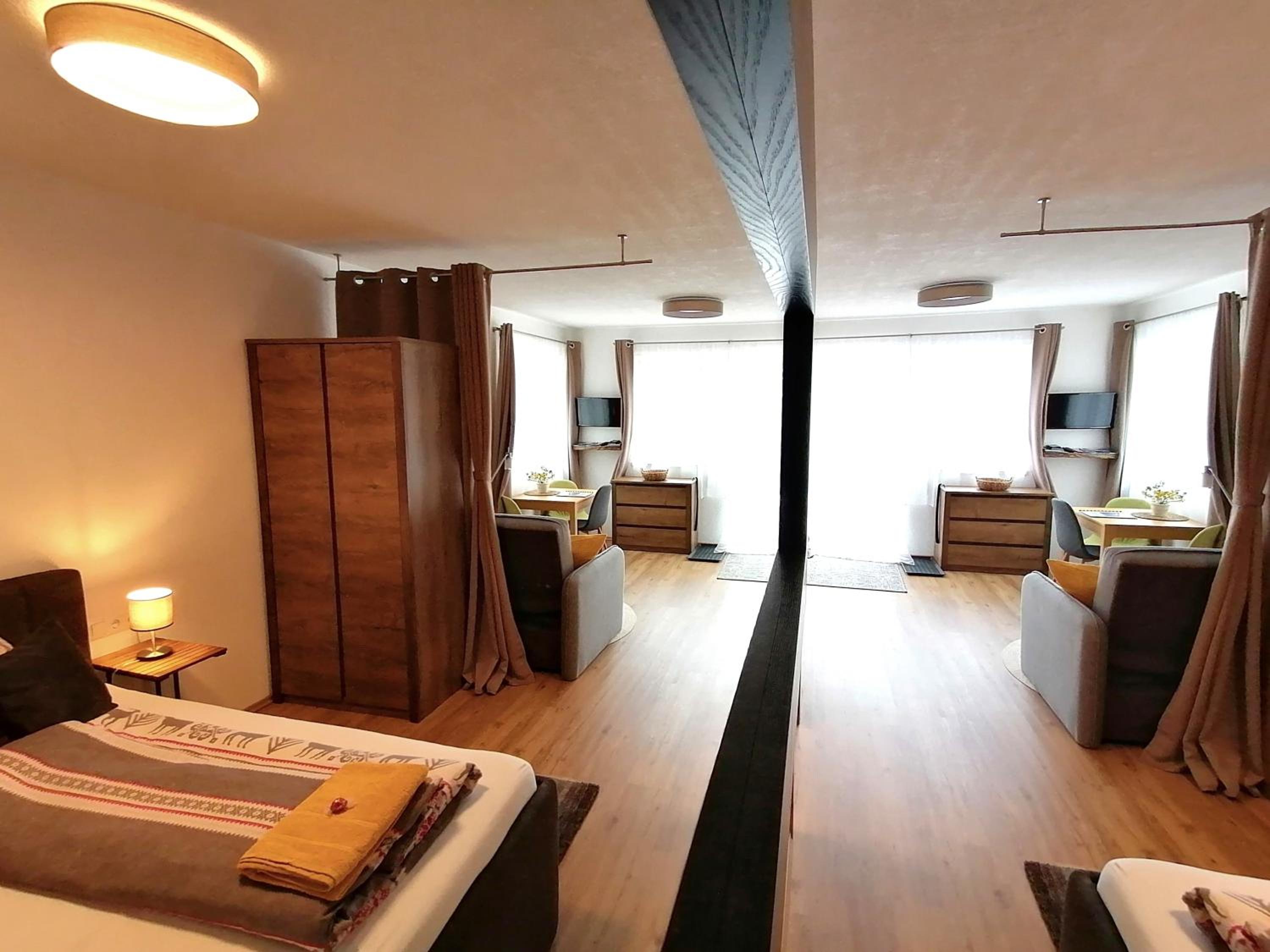 Apartment photo 2