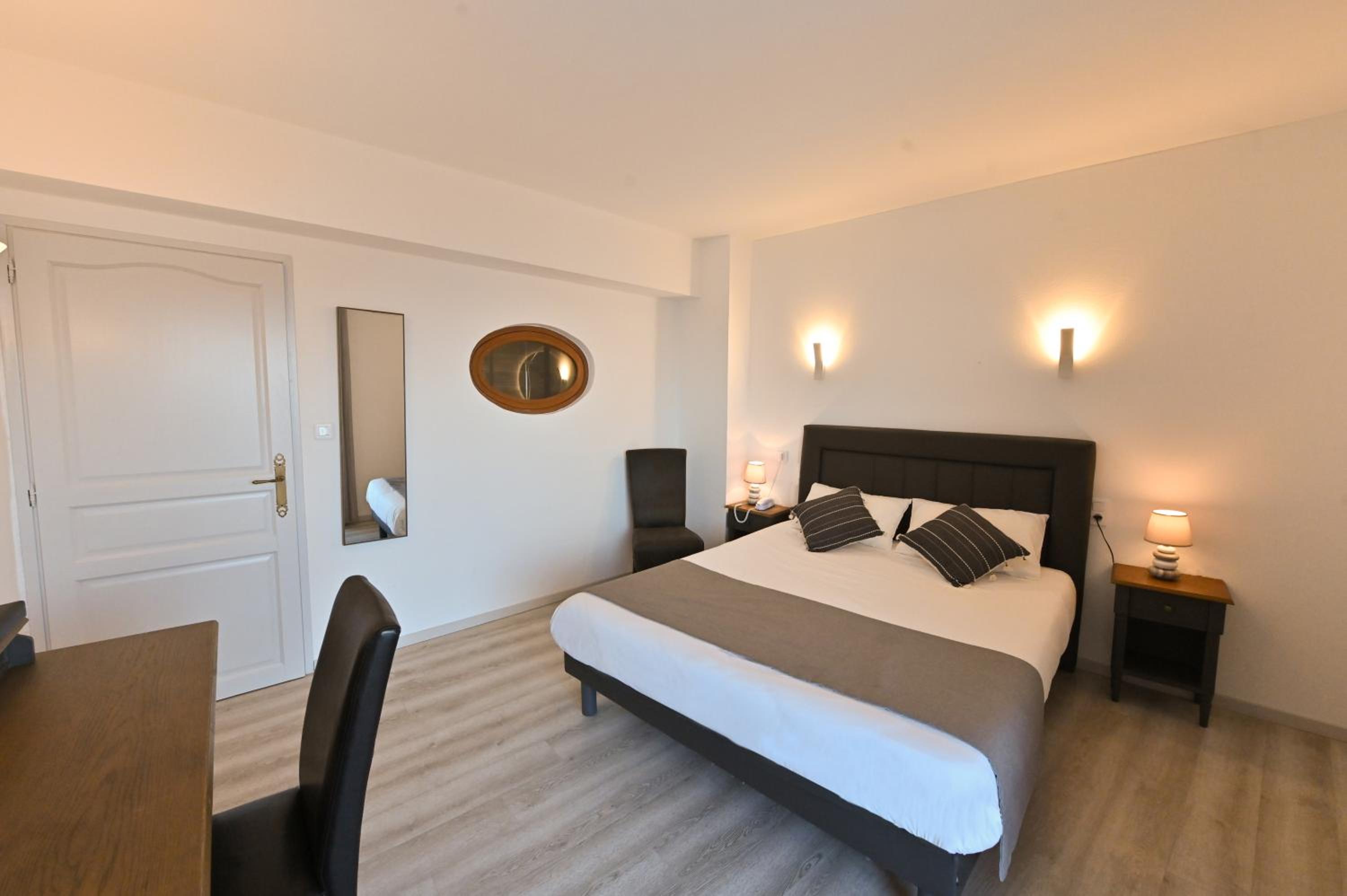 Double Room with Sea View photo 1