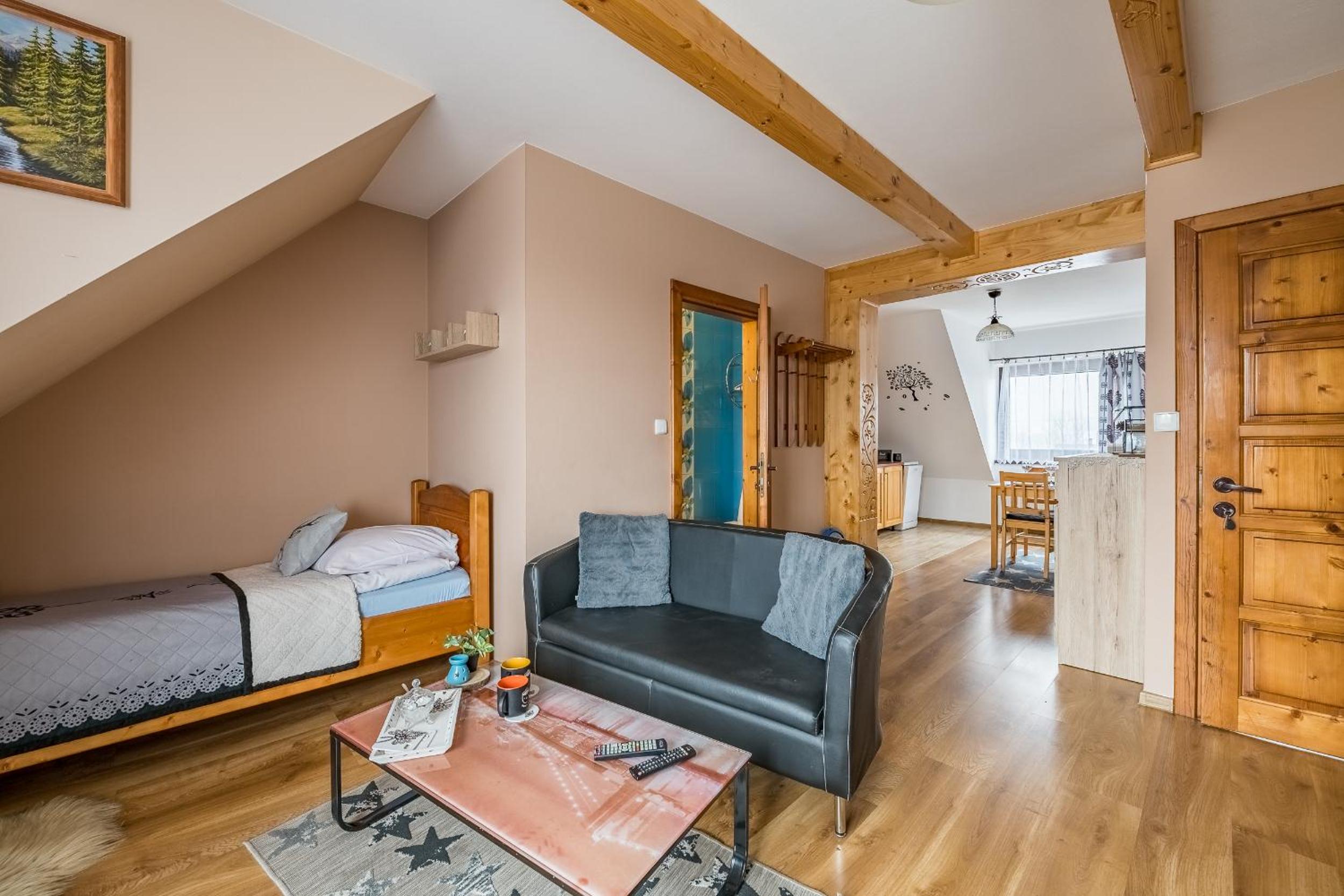 Superior Quadruple Room - Photo 1