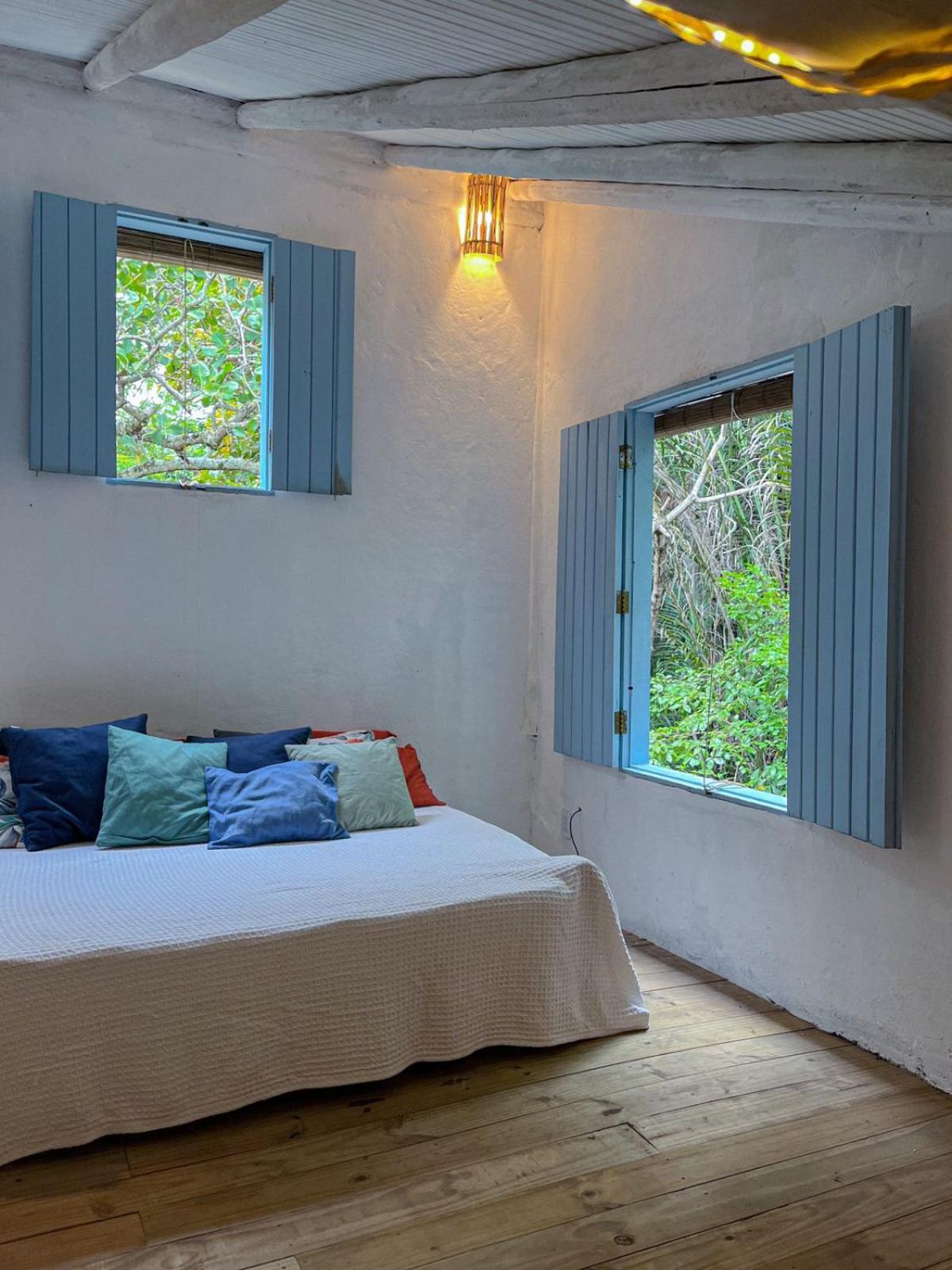 Two-Bedroom House - Photo 2