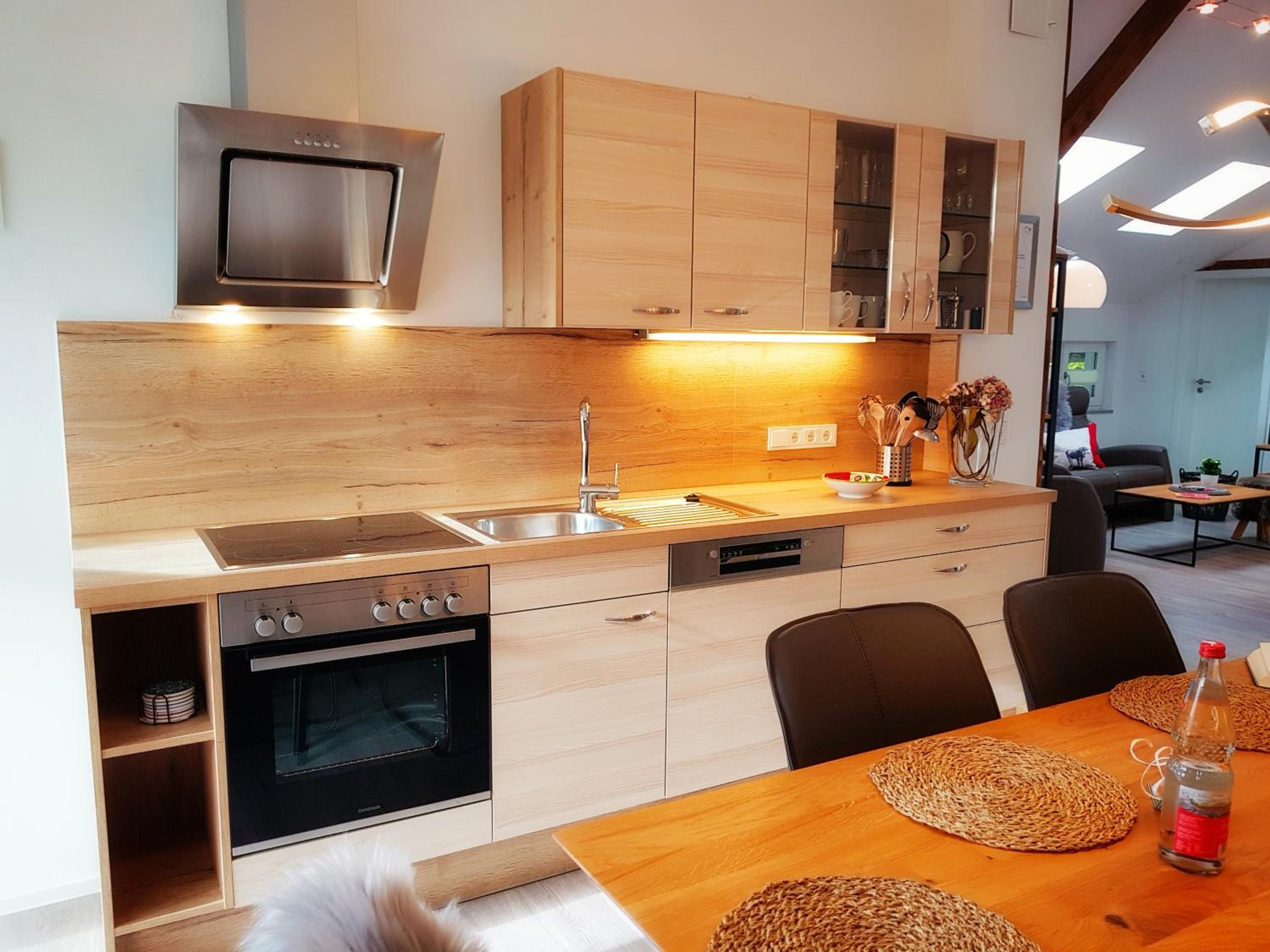 Apartment with Mountain View photo 2