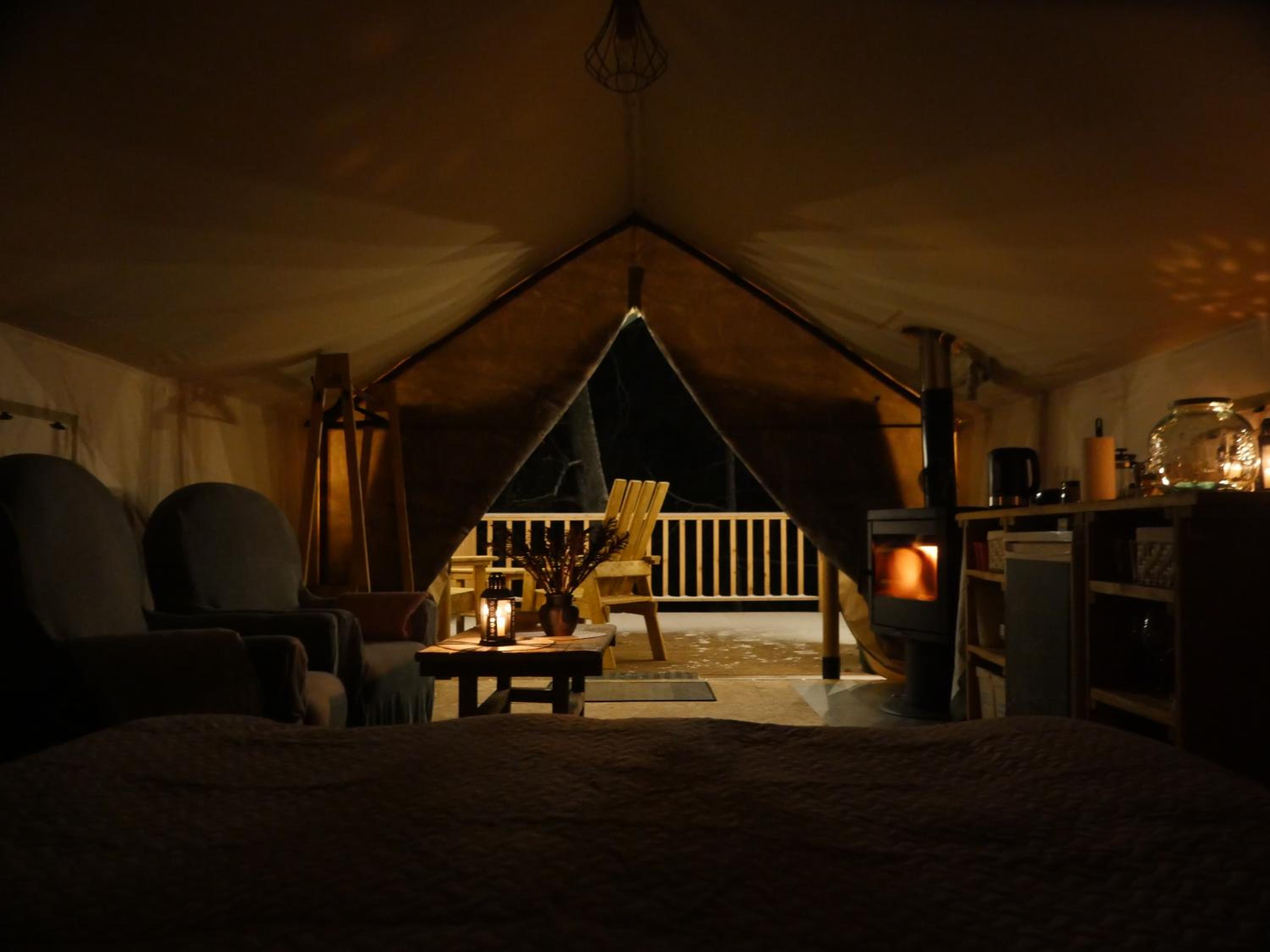 Tent - Photo 25