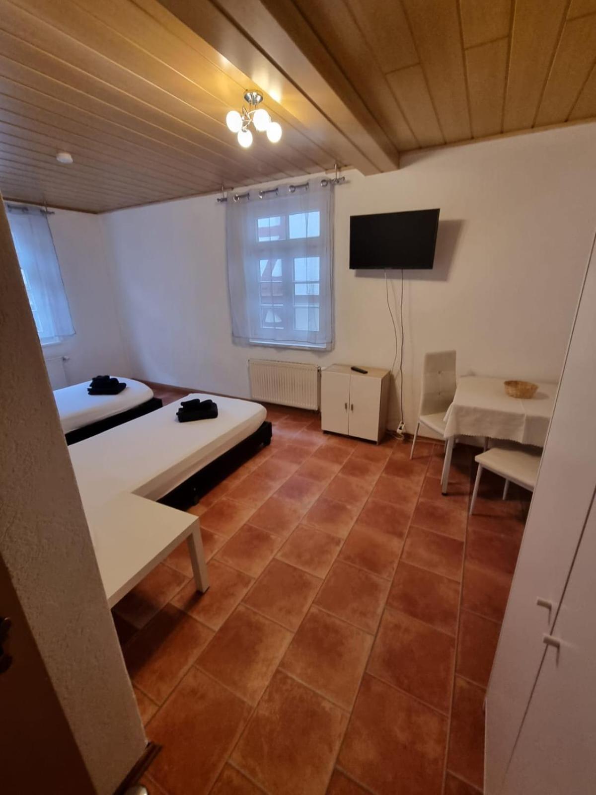 Apartment with Balcony photo 3