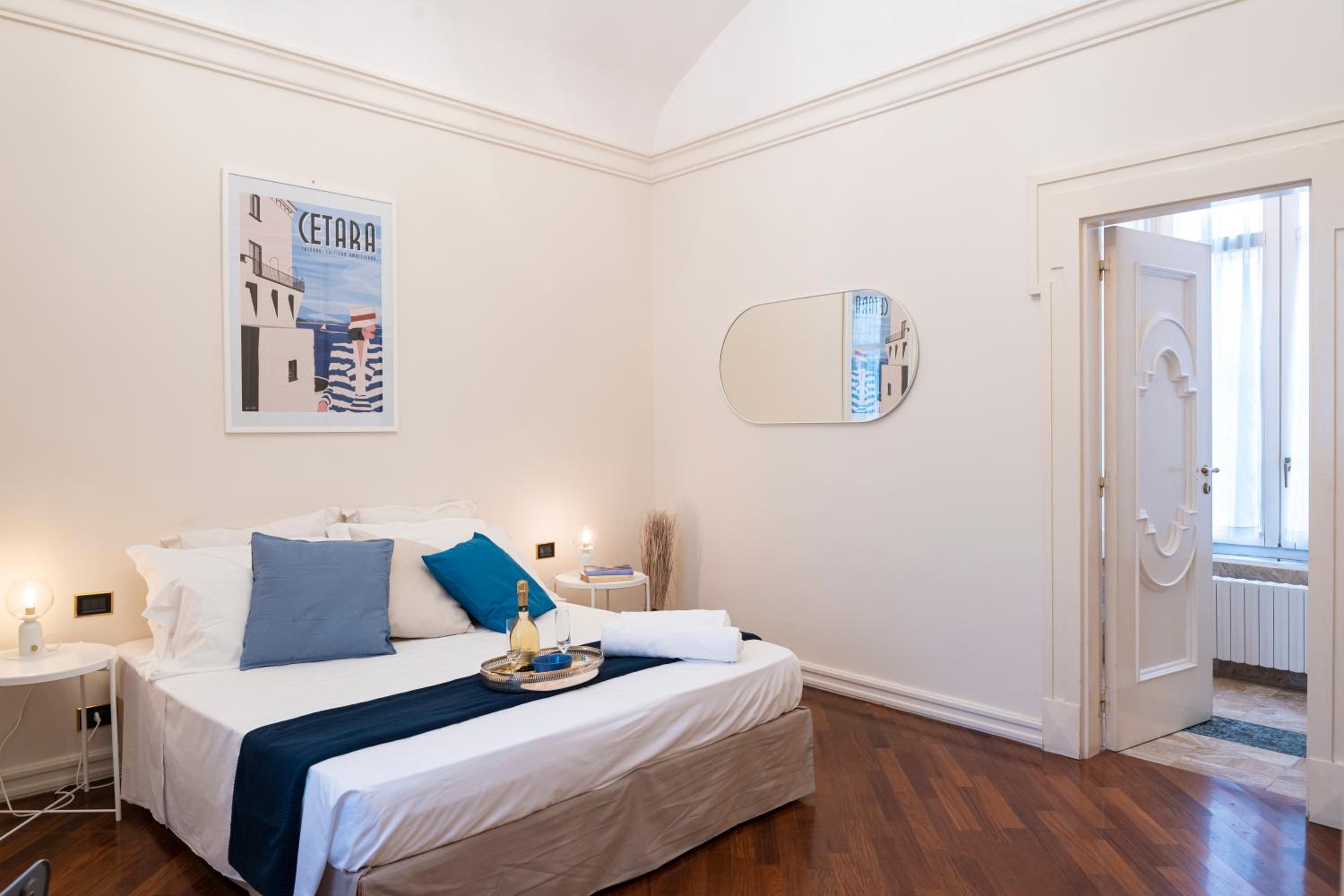 Deluxe Junior Suite photo 2