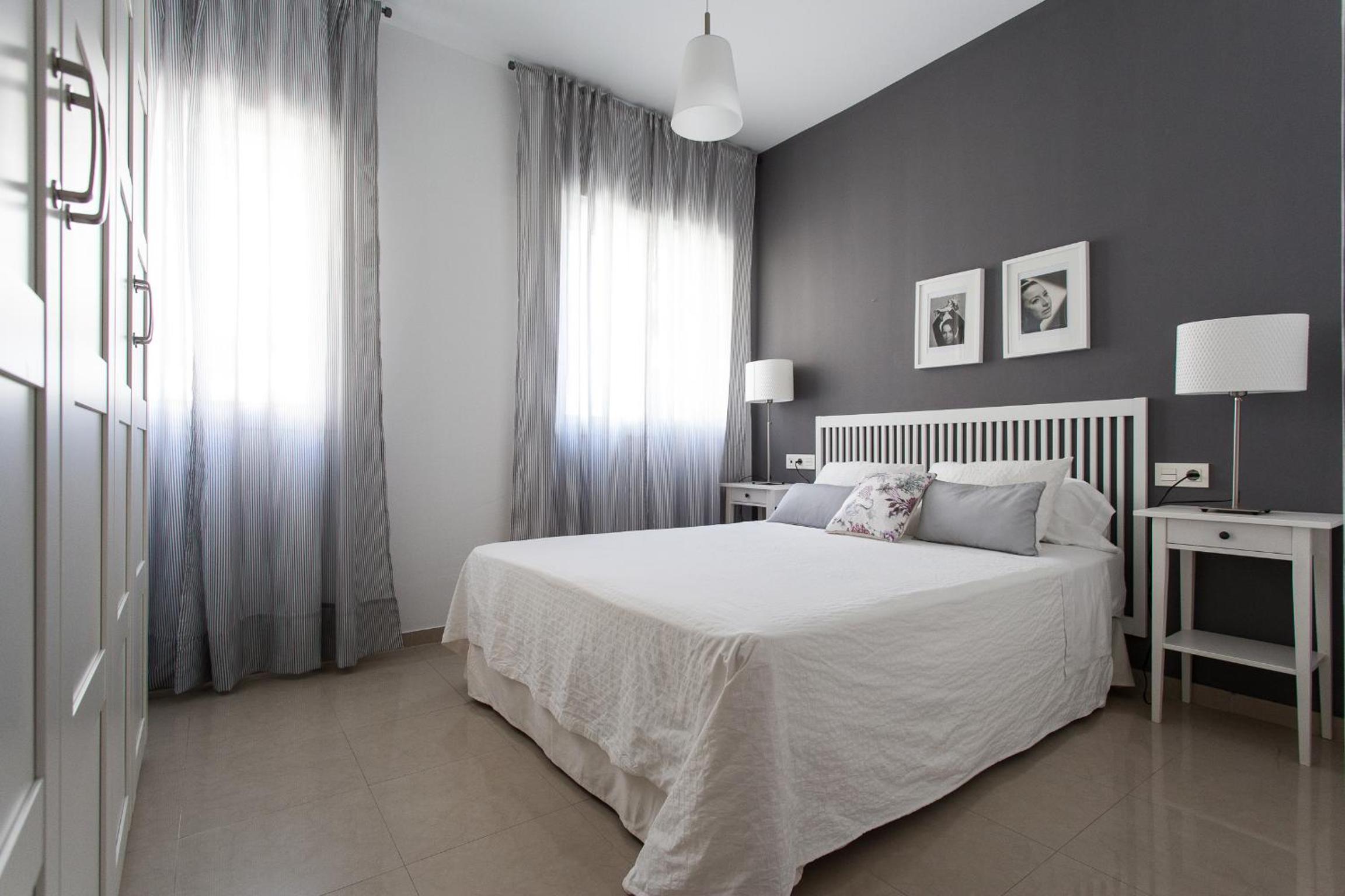 Two-Bedroom Apartment - Photo 24