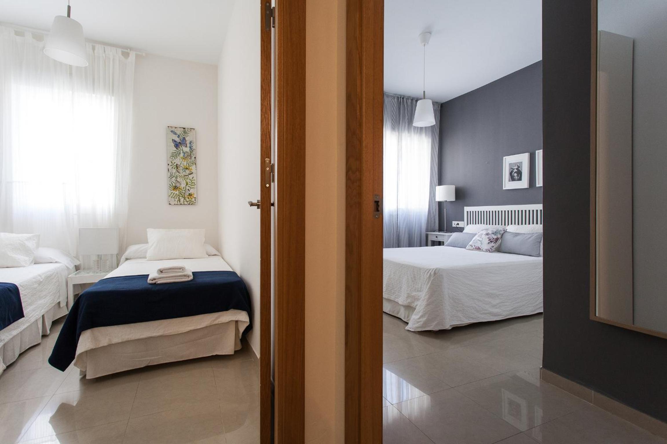 Two-Bedroom Apartment - Photo 26