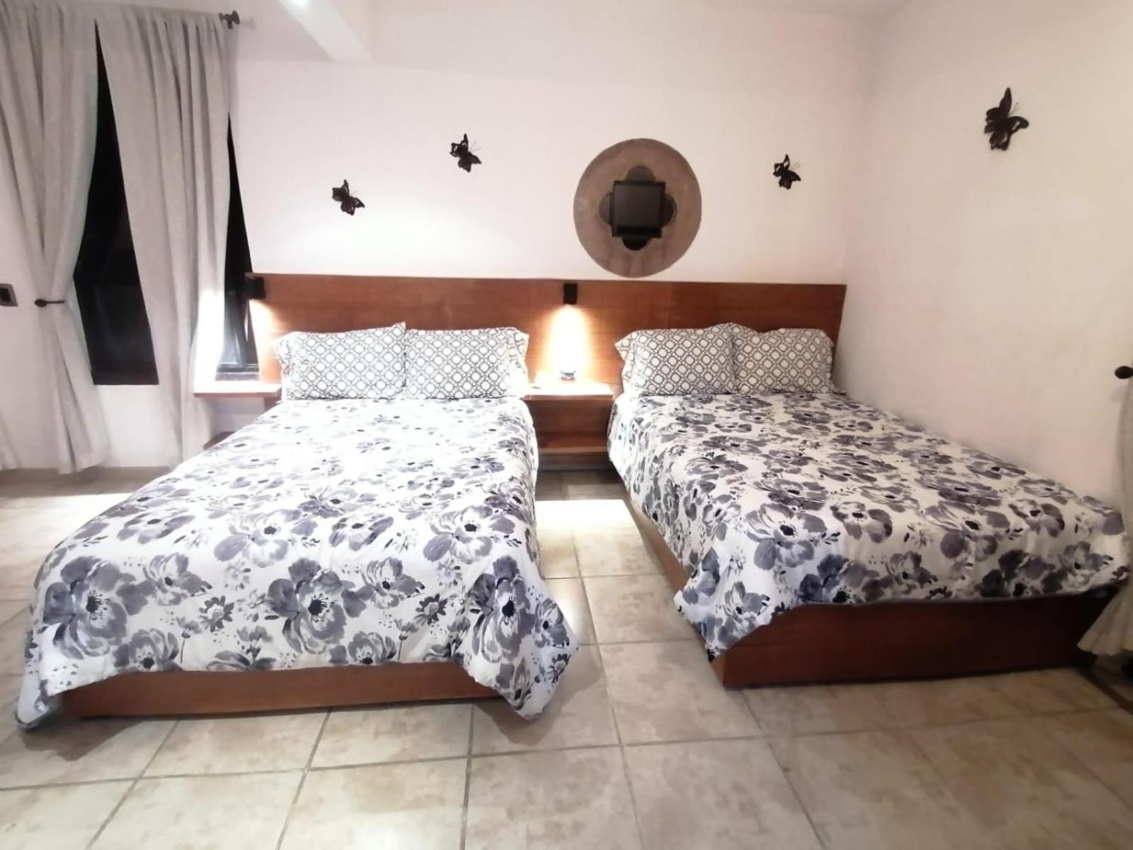 Triple Room with Pool View - Photo 3