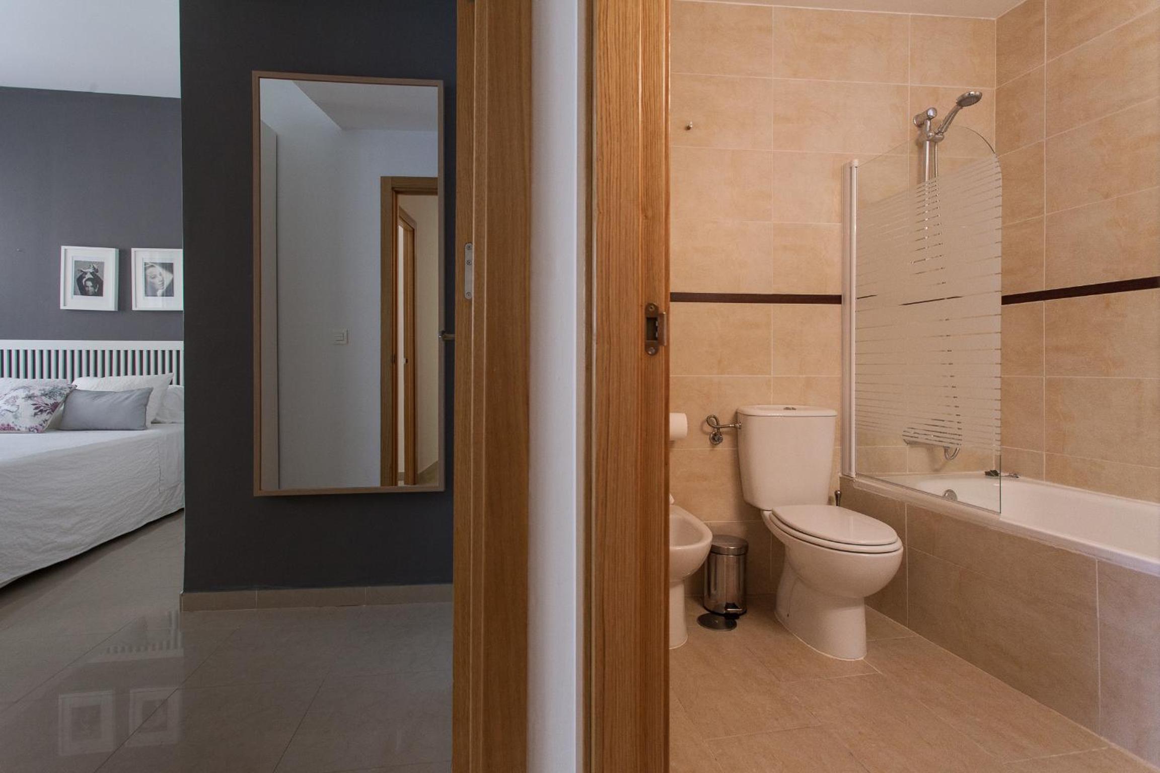 Two-Bedroom Apartment - Photo 20