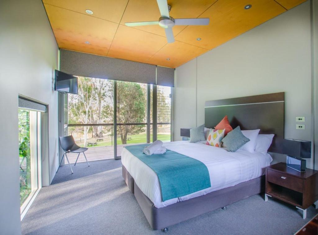 Villa photo 3