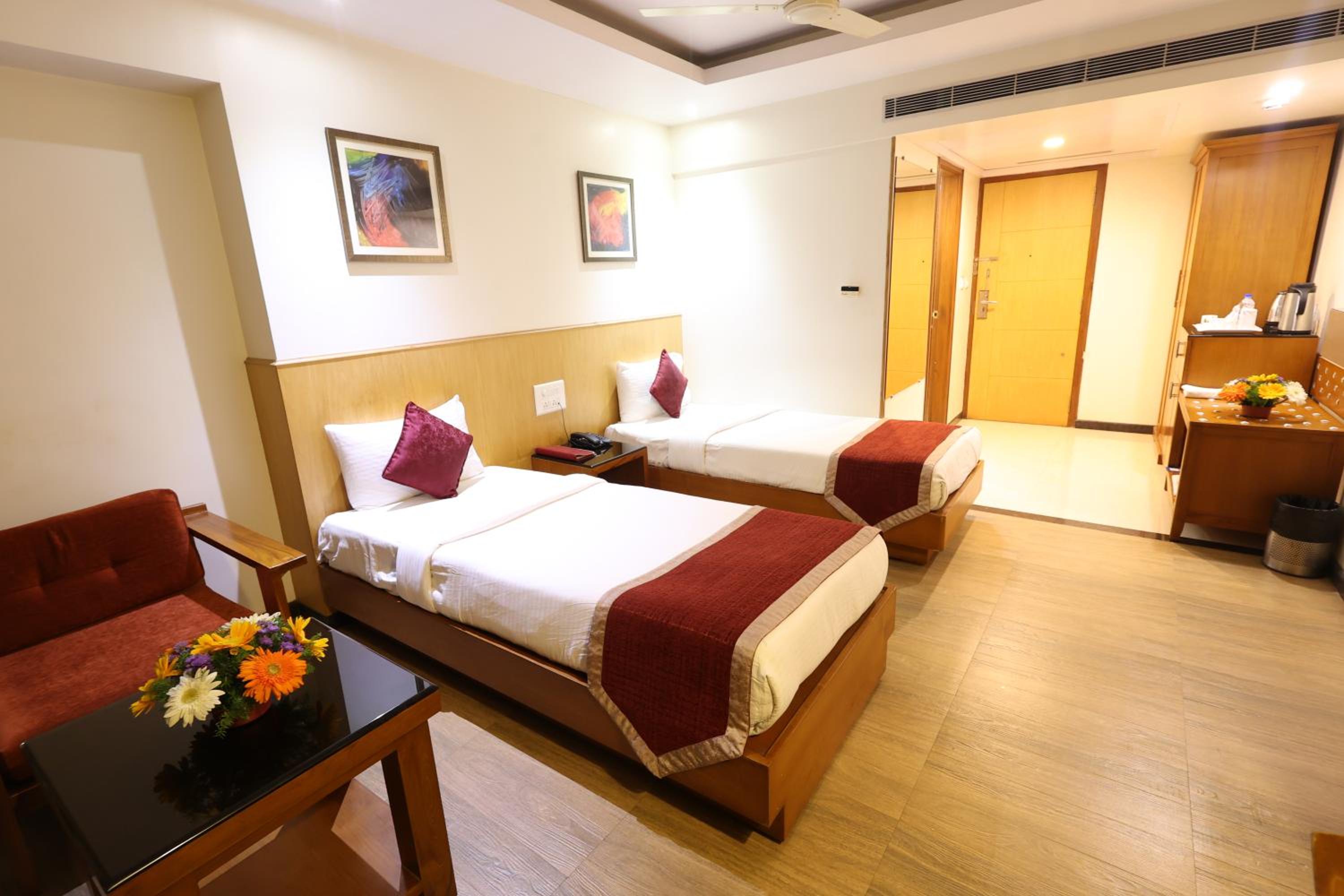 Deluxe Double or Twin Room photo 1