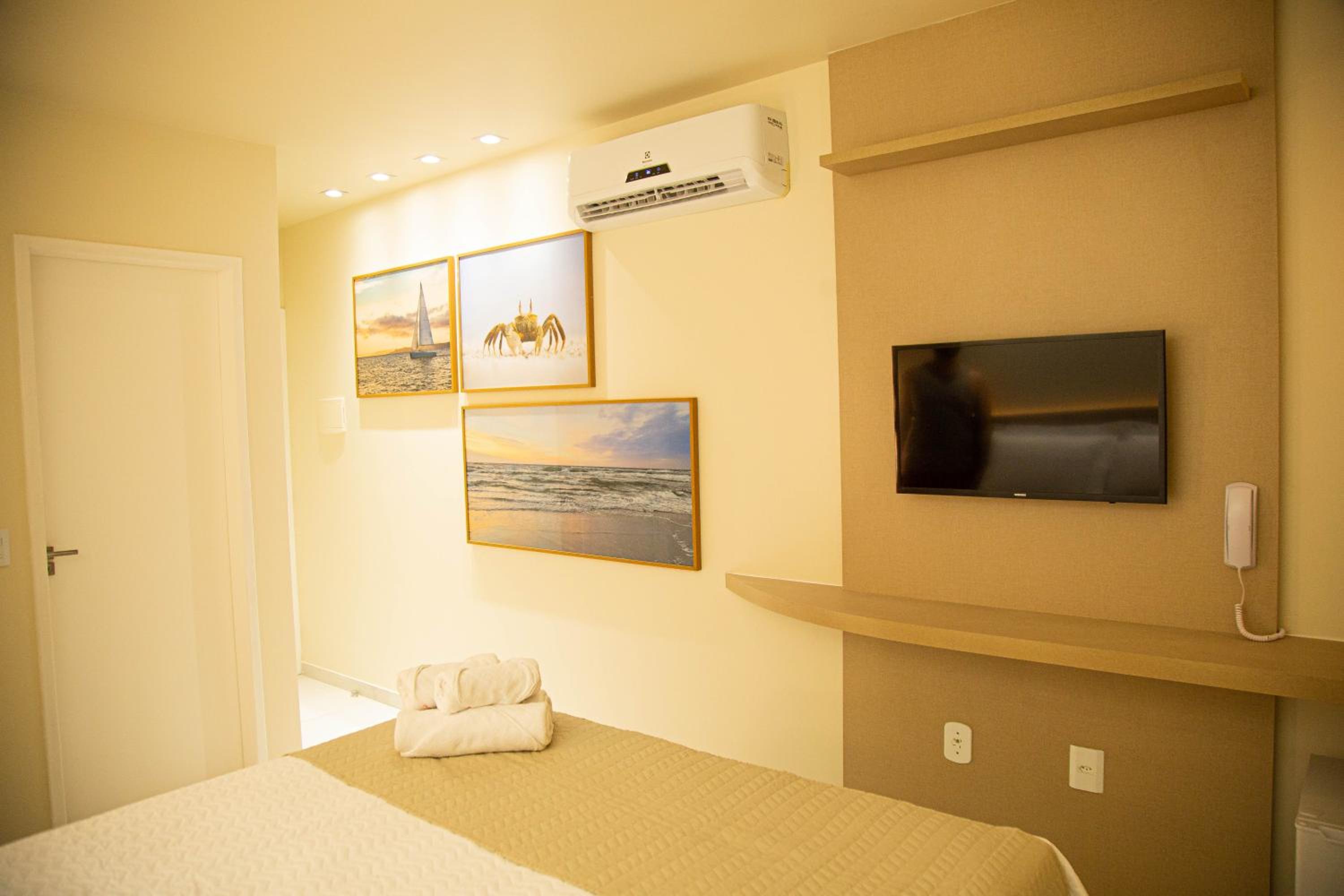Comfort Triple Room