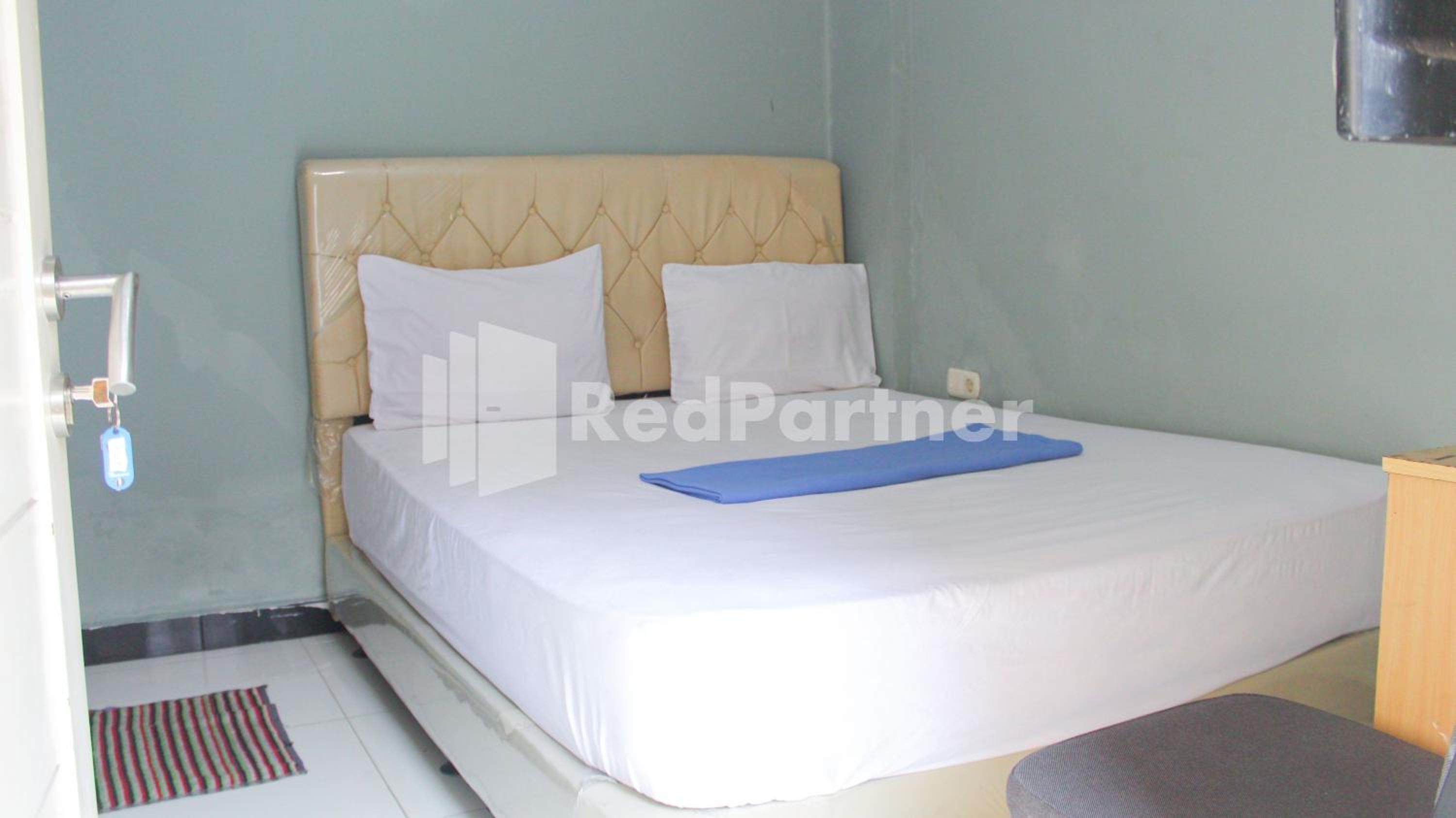 Standard Double Room - Photo 6
