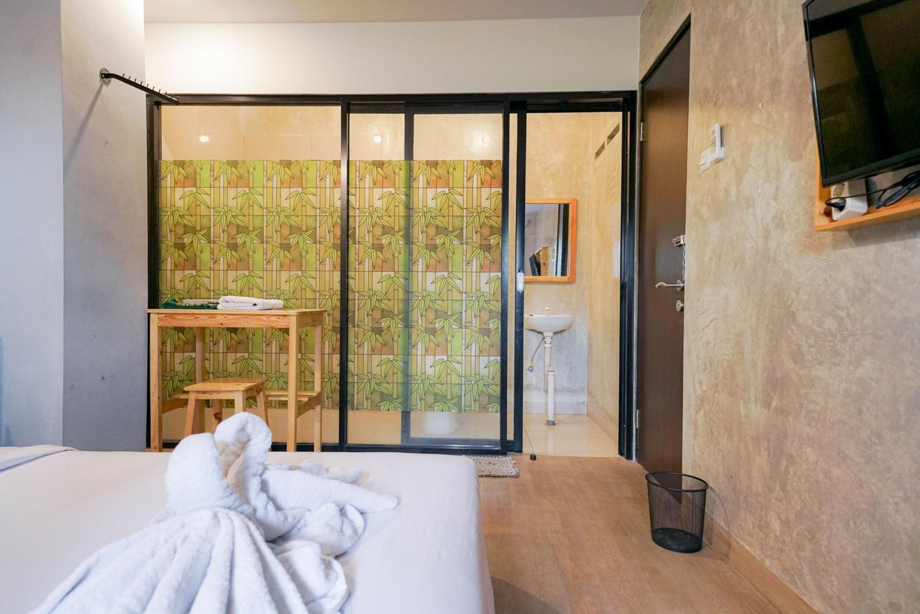 Superior Double Room - Photo 11