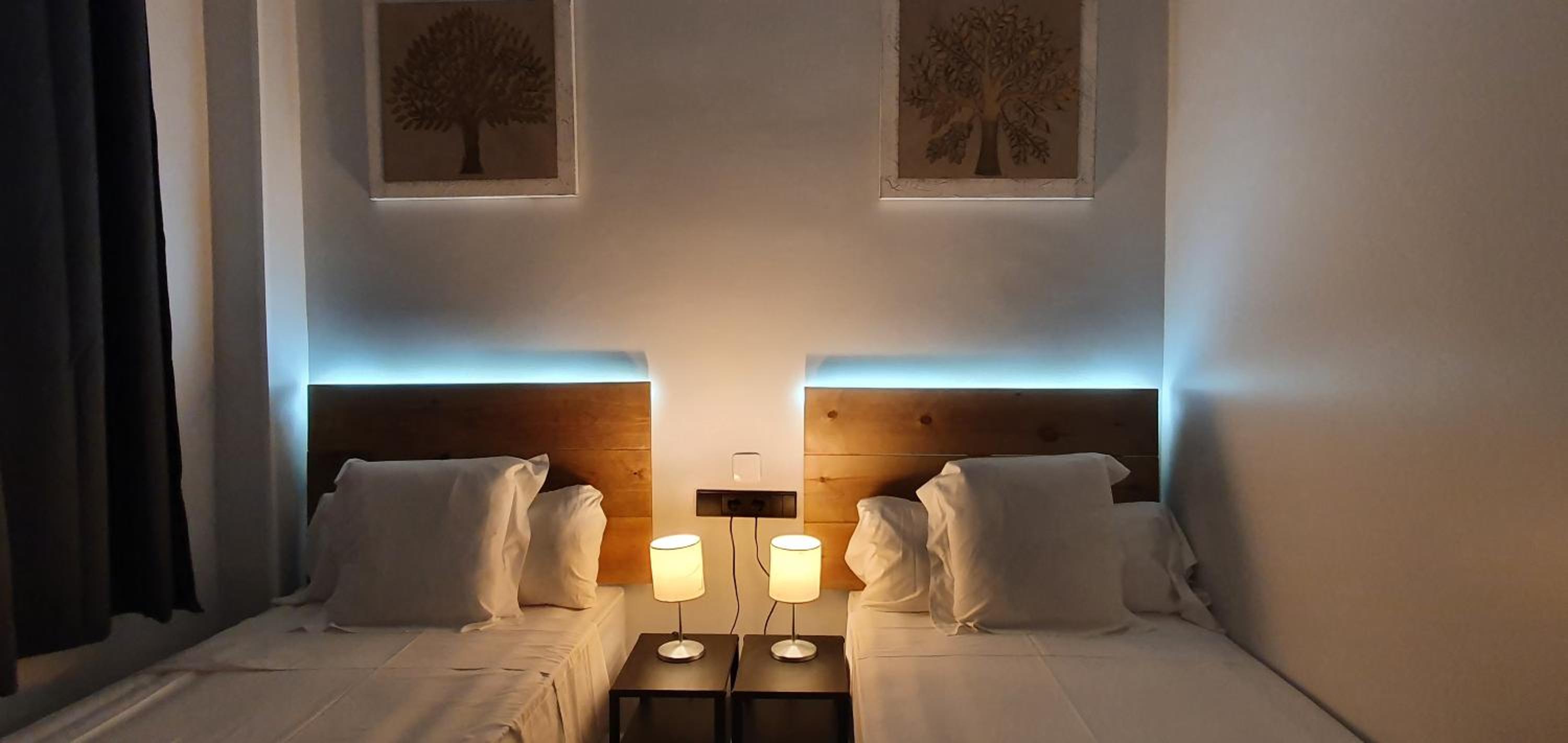 Twin Room with Private Bathroom