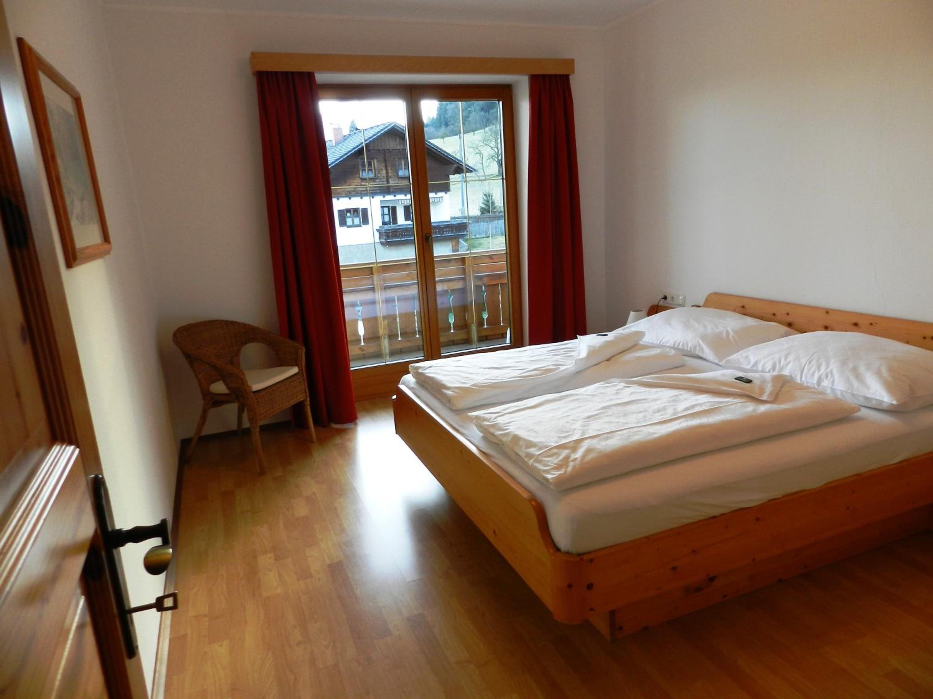 Two-Bedroom Apartment with Balcony (5 Adults) photo 3