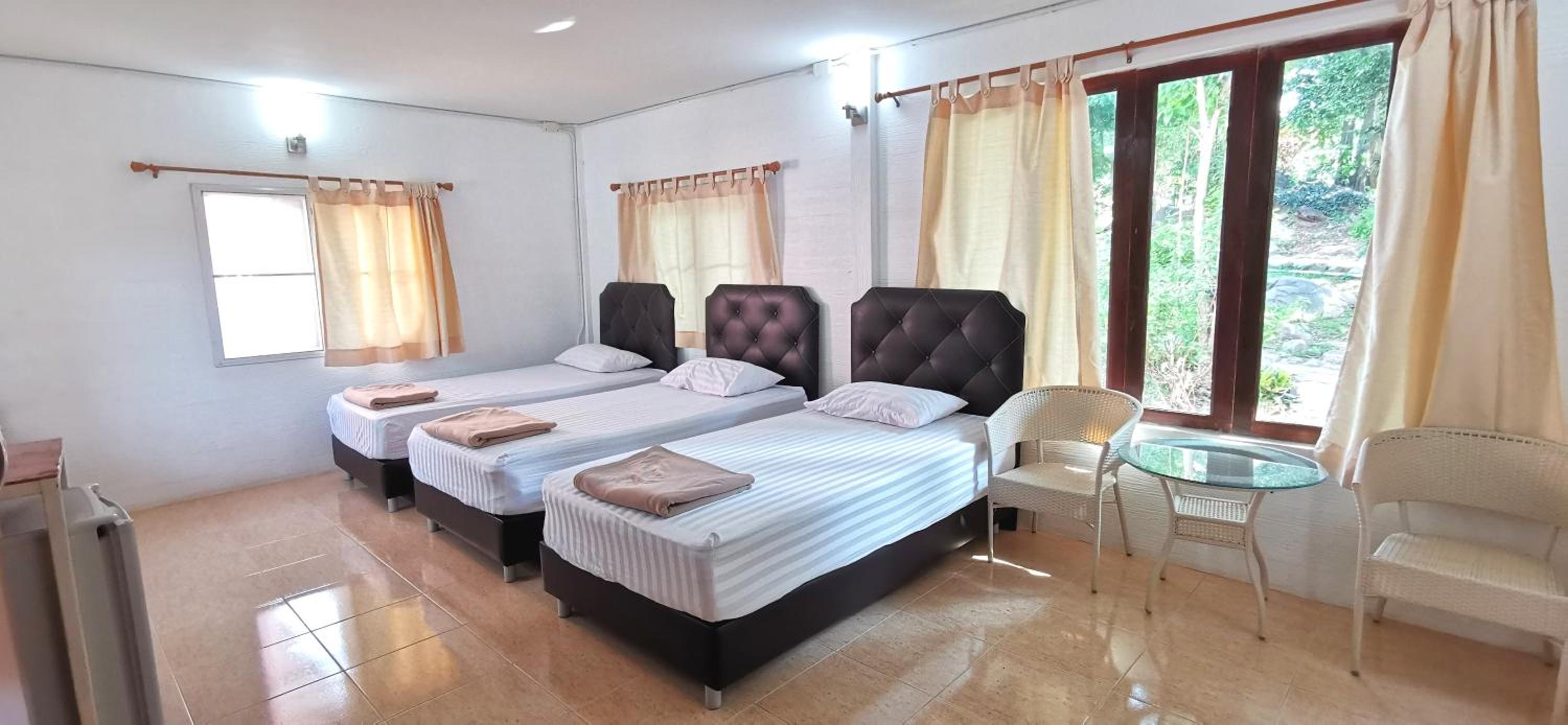 Deluxe Triple Room photo 2