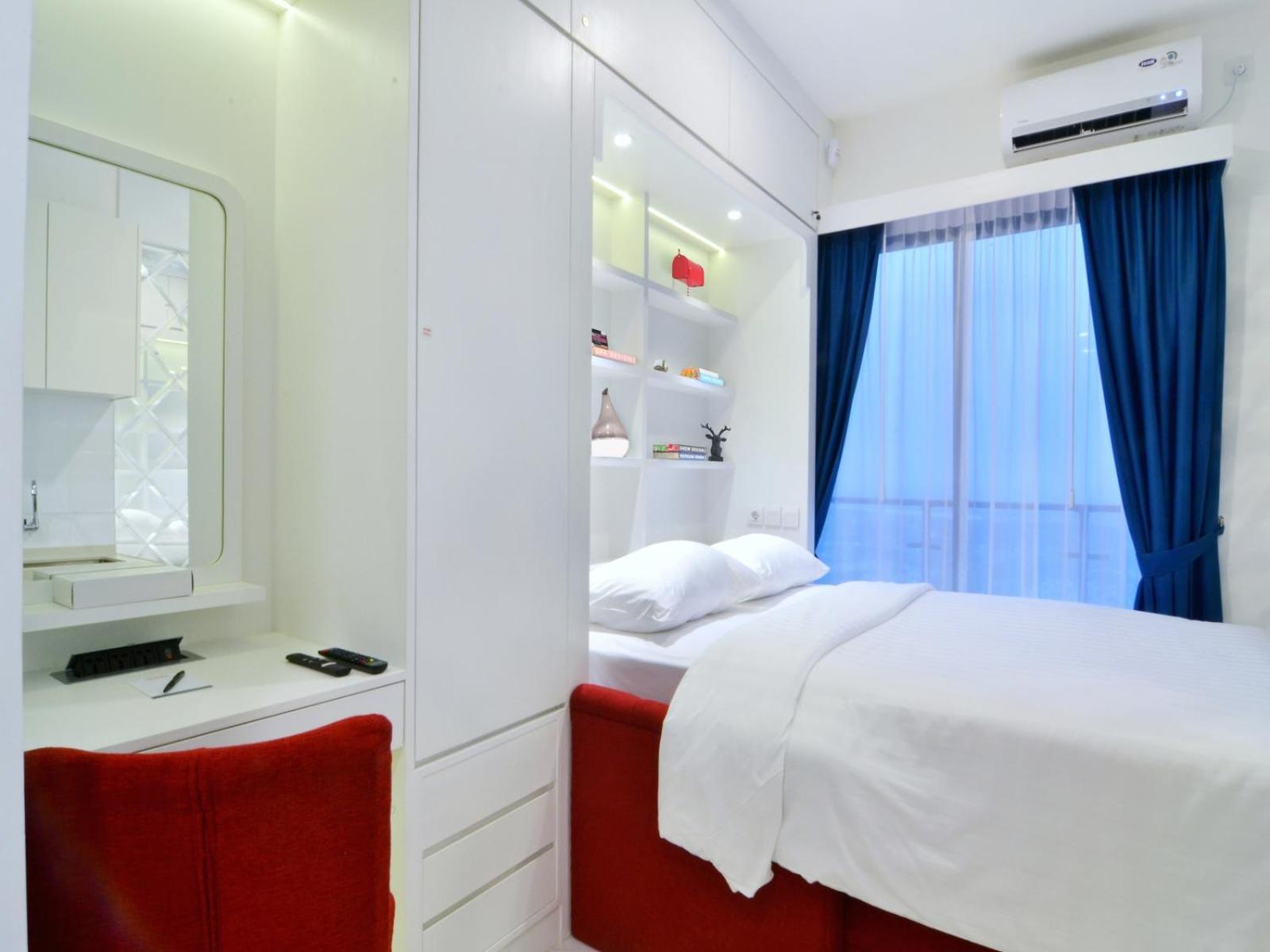 Single Room with Balcony photo 3