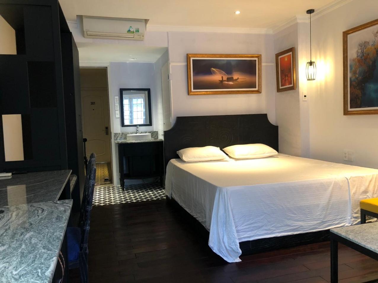 Deluxe Double Room (1 adult + 1 child)