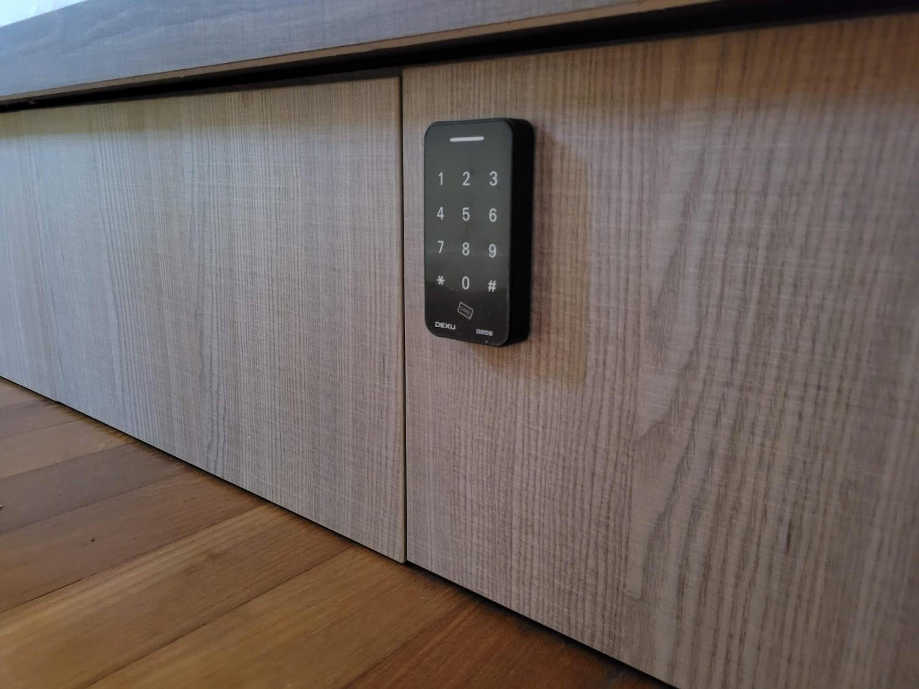Private Room (12 Single Pods) photo 2