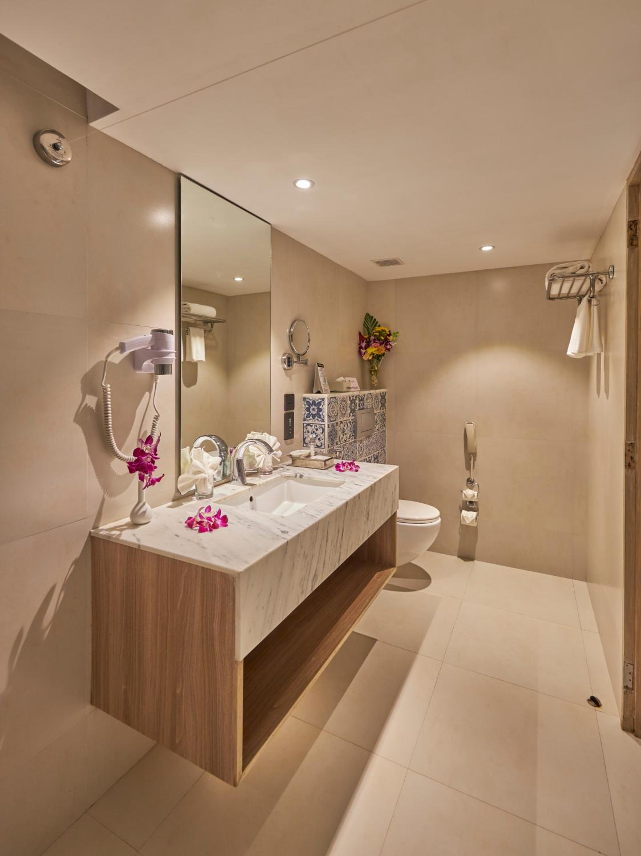 Luxury Suite - 15% off on Spa per stay - Photo 7