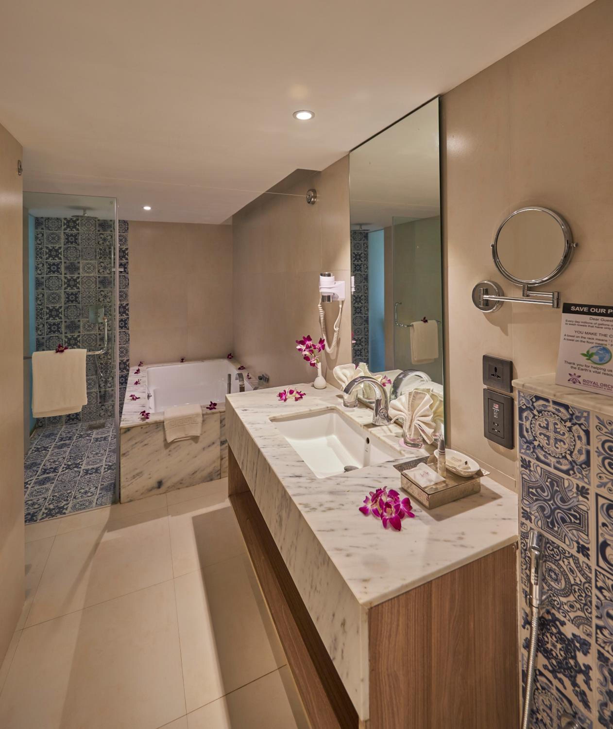Luxury Suite - 15% off on Spa per stay - Photo 6