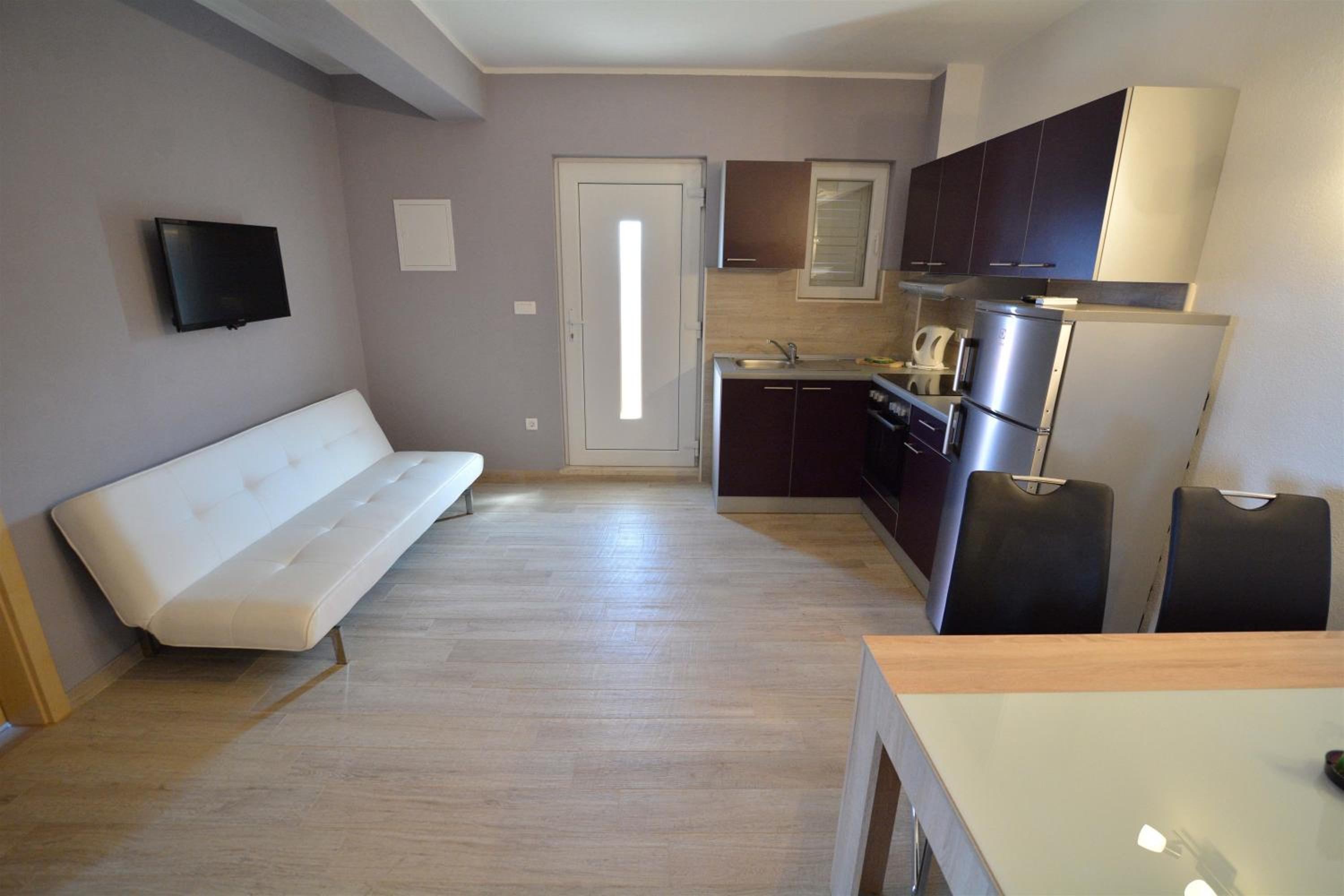Superior Apartment photo 2