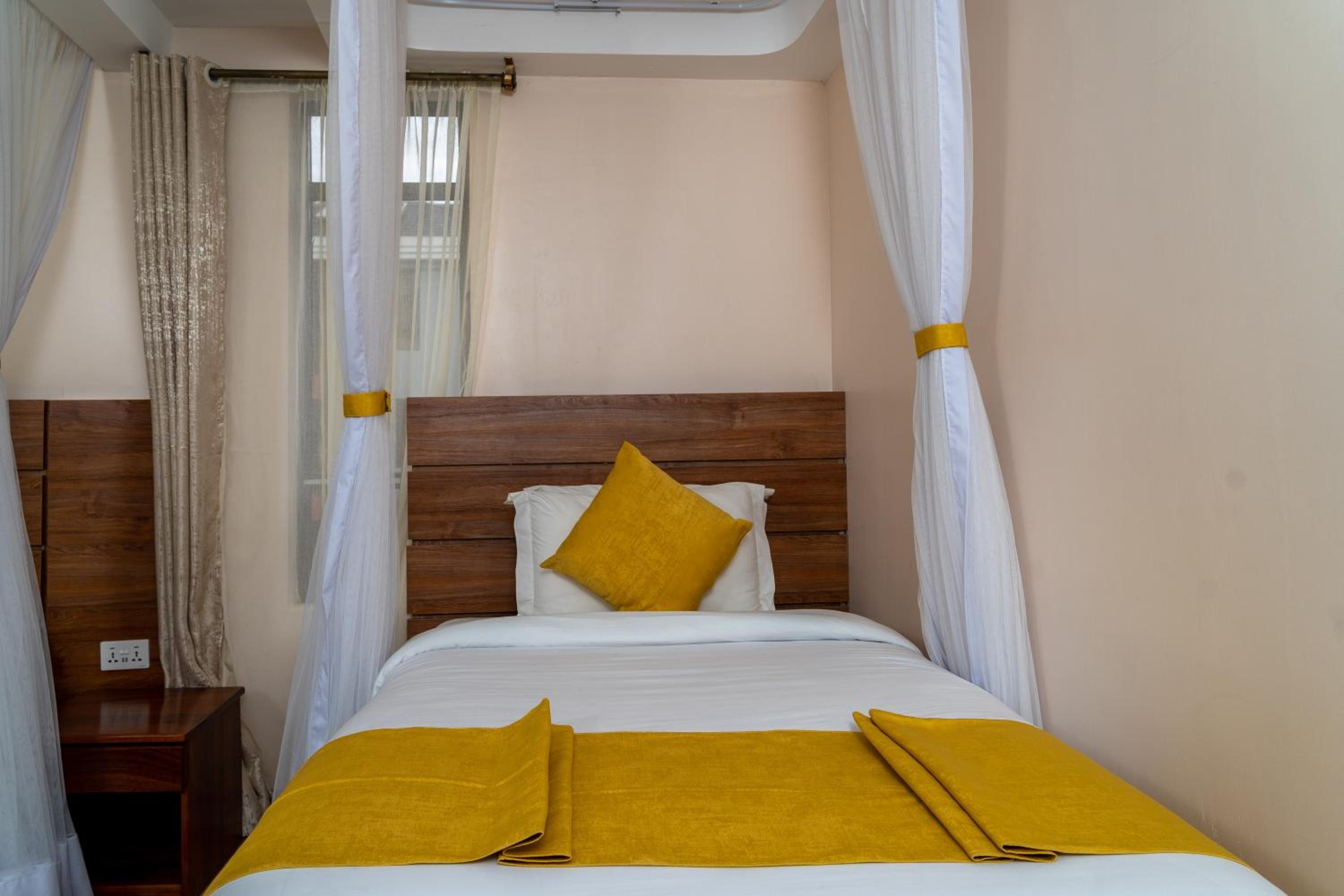 Superior Double or Twin Room photo 2