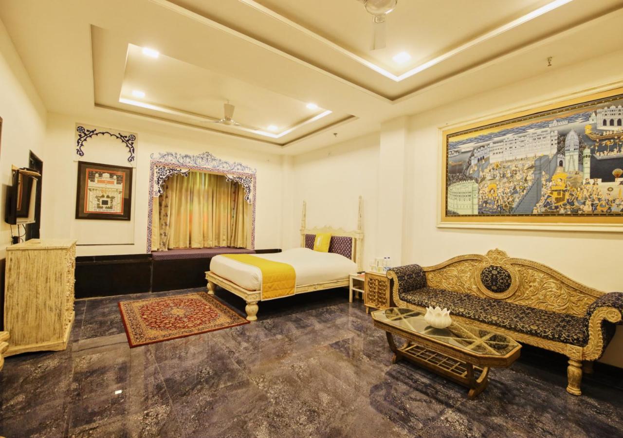 Palace Suite - Photo 4