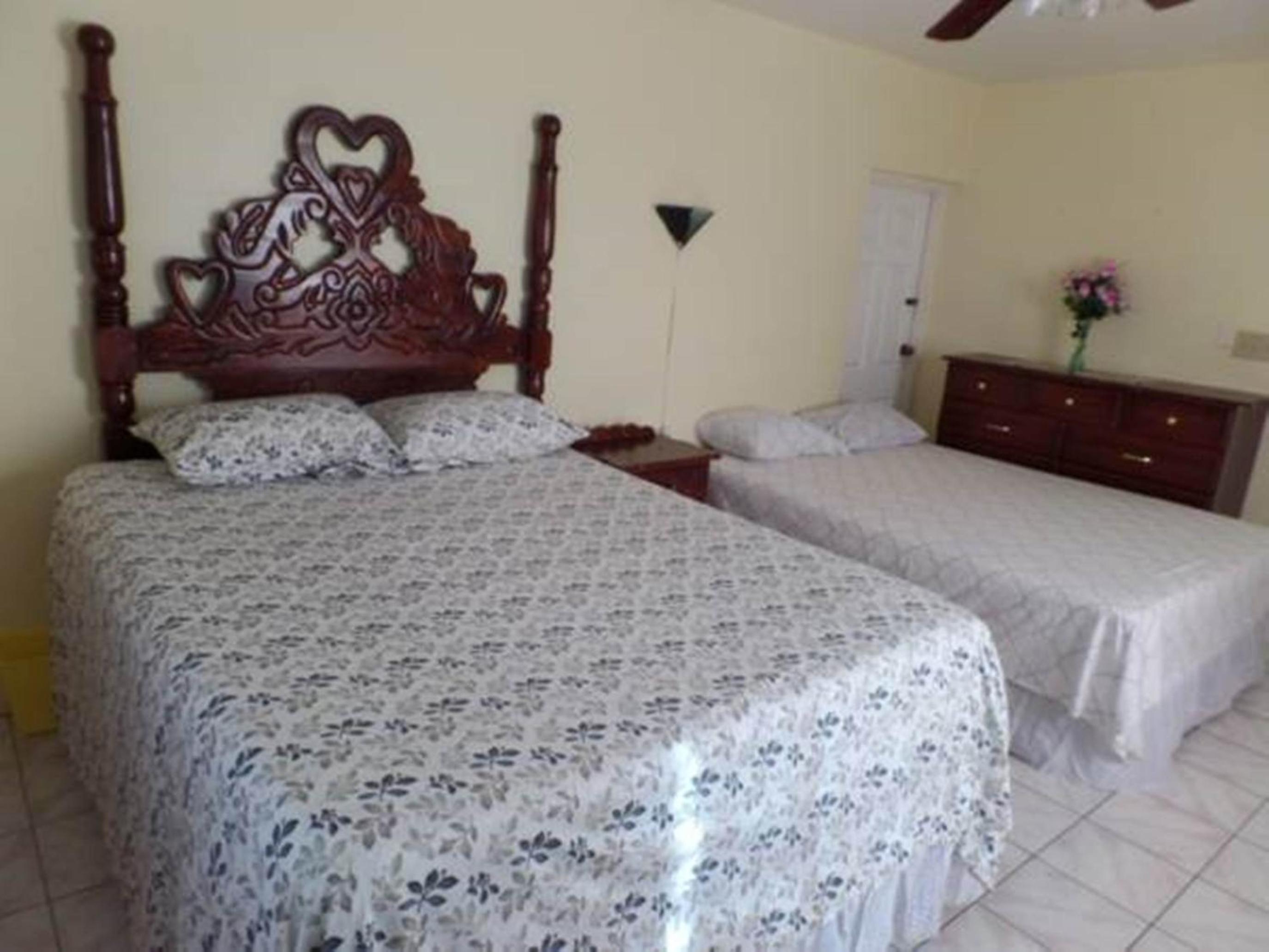 Economy Quadruple Room
