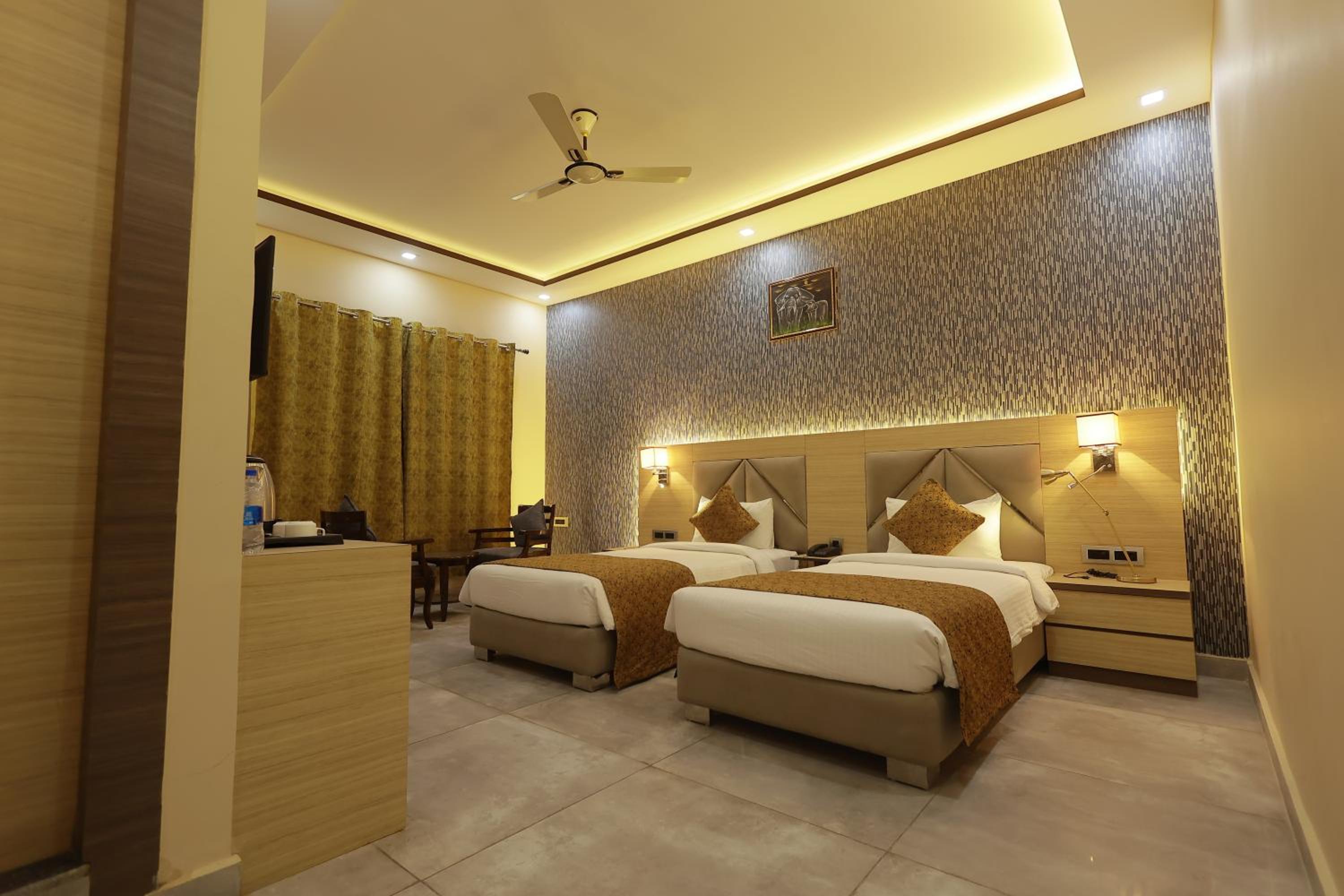 Twin Room - Photo 7