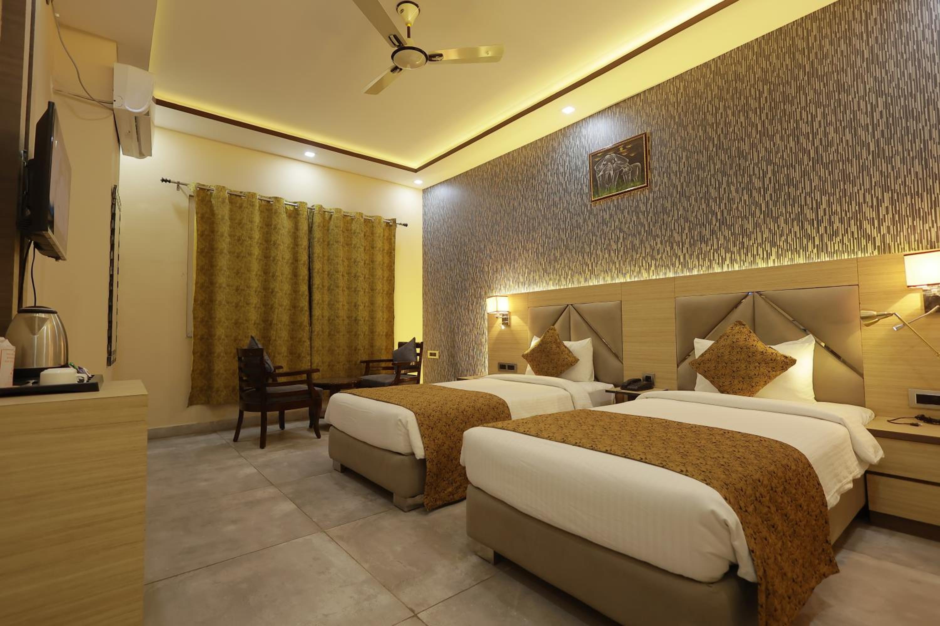 Twin Room - Photo 4