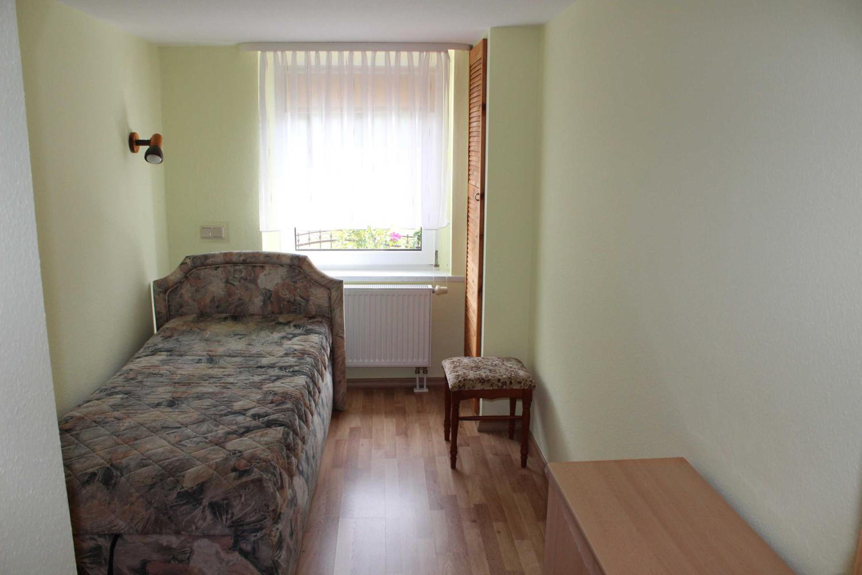 Three-Bedroom House photo 3