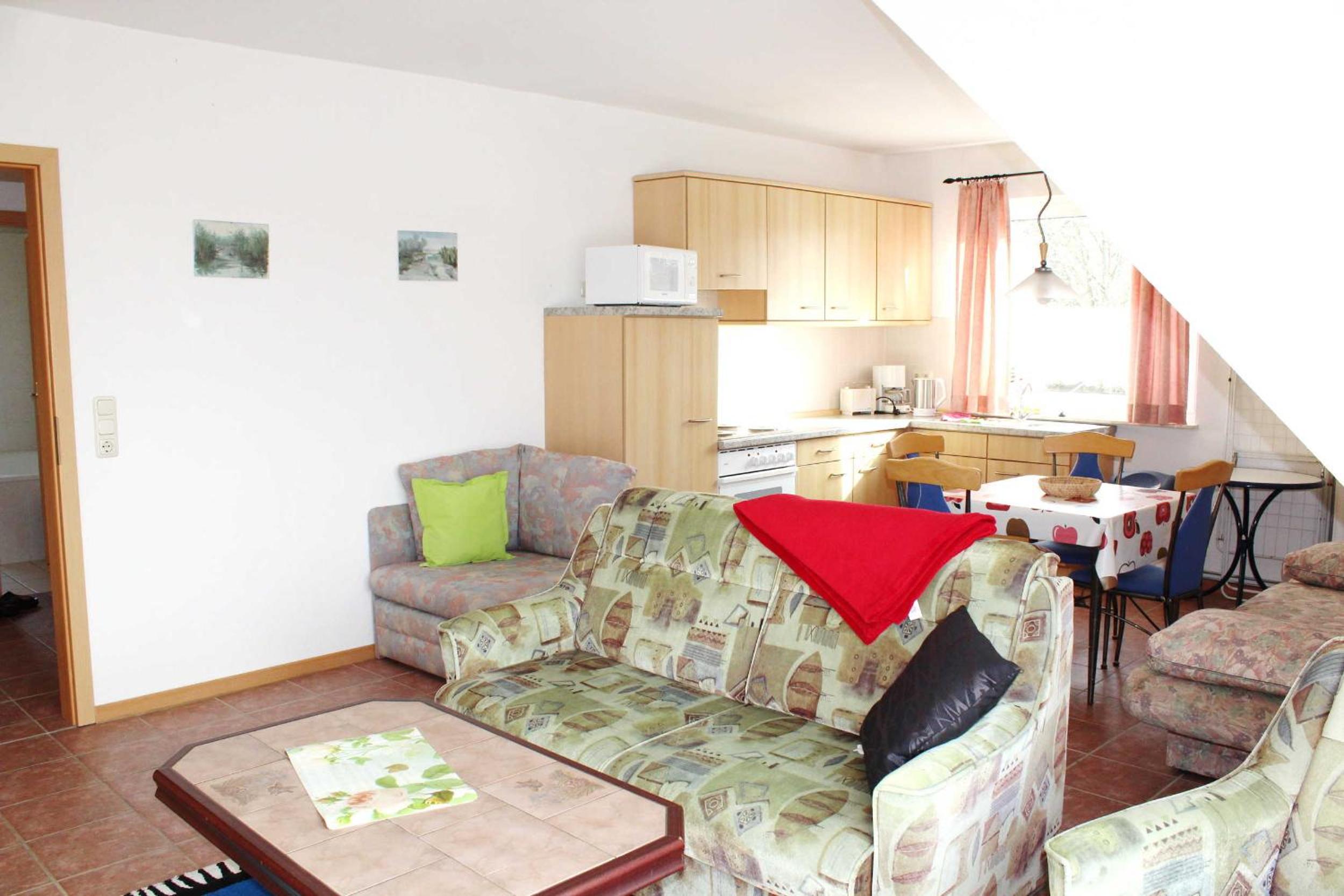 One-Bedroom Apartment with Balcony and Terrace photo 2