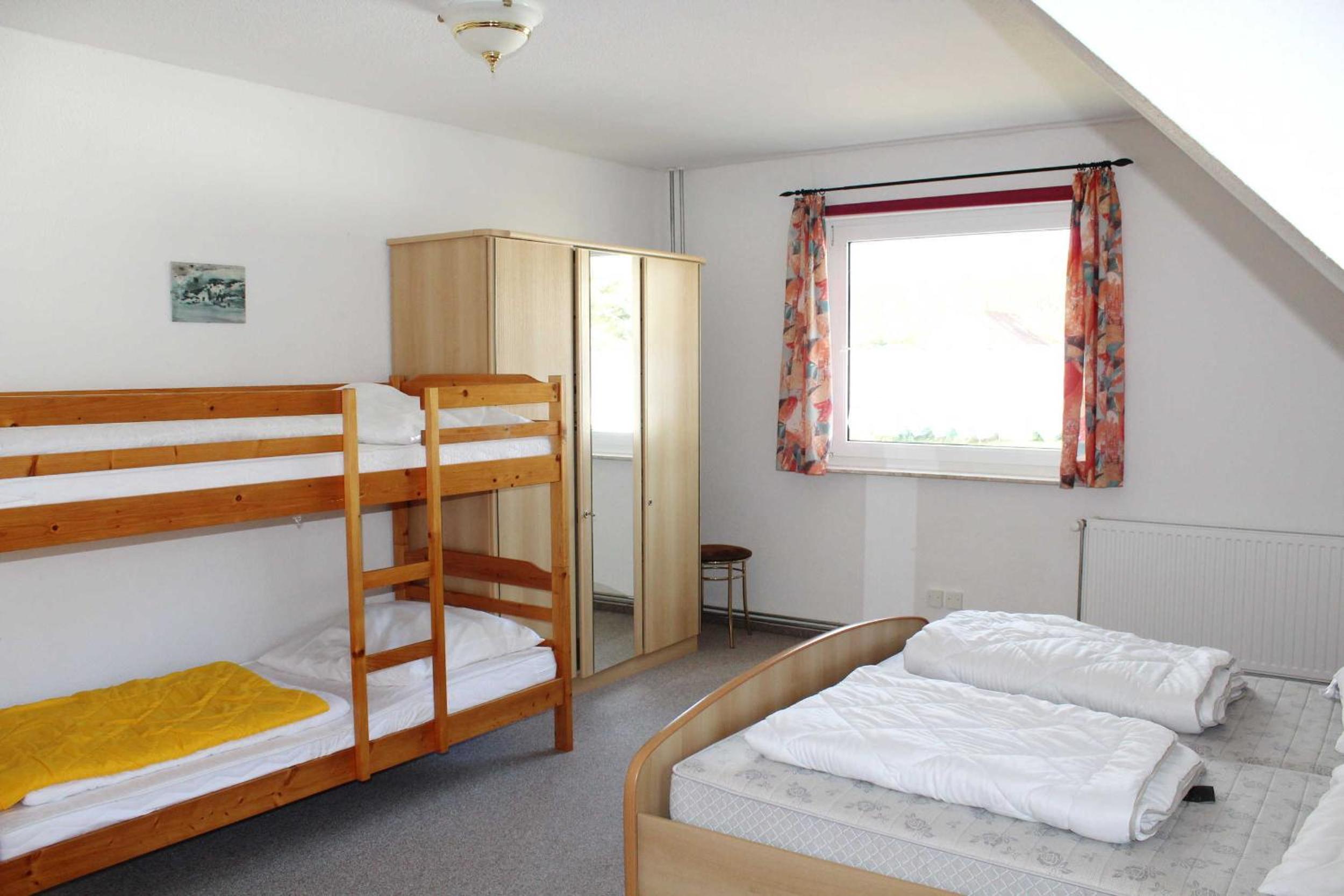 One-Bedroom Apartment with Balcony photo 3