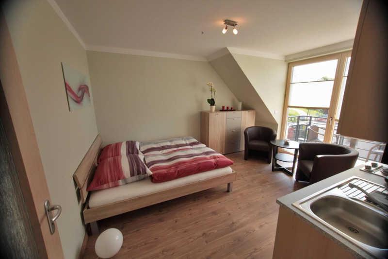 Apartment with Balcony photo 1