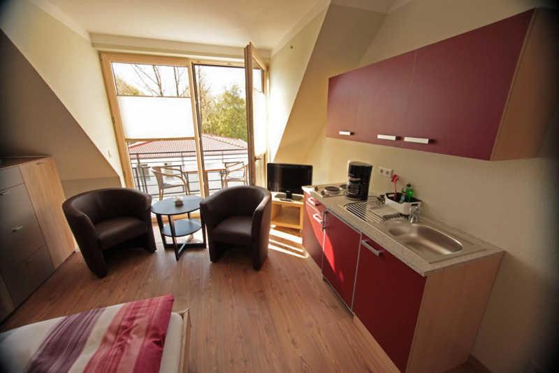 Apartment with Balcony photo 2