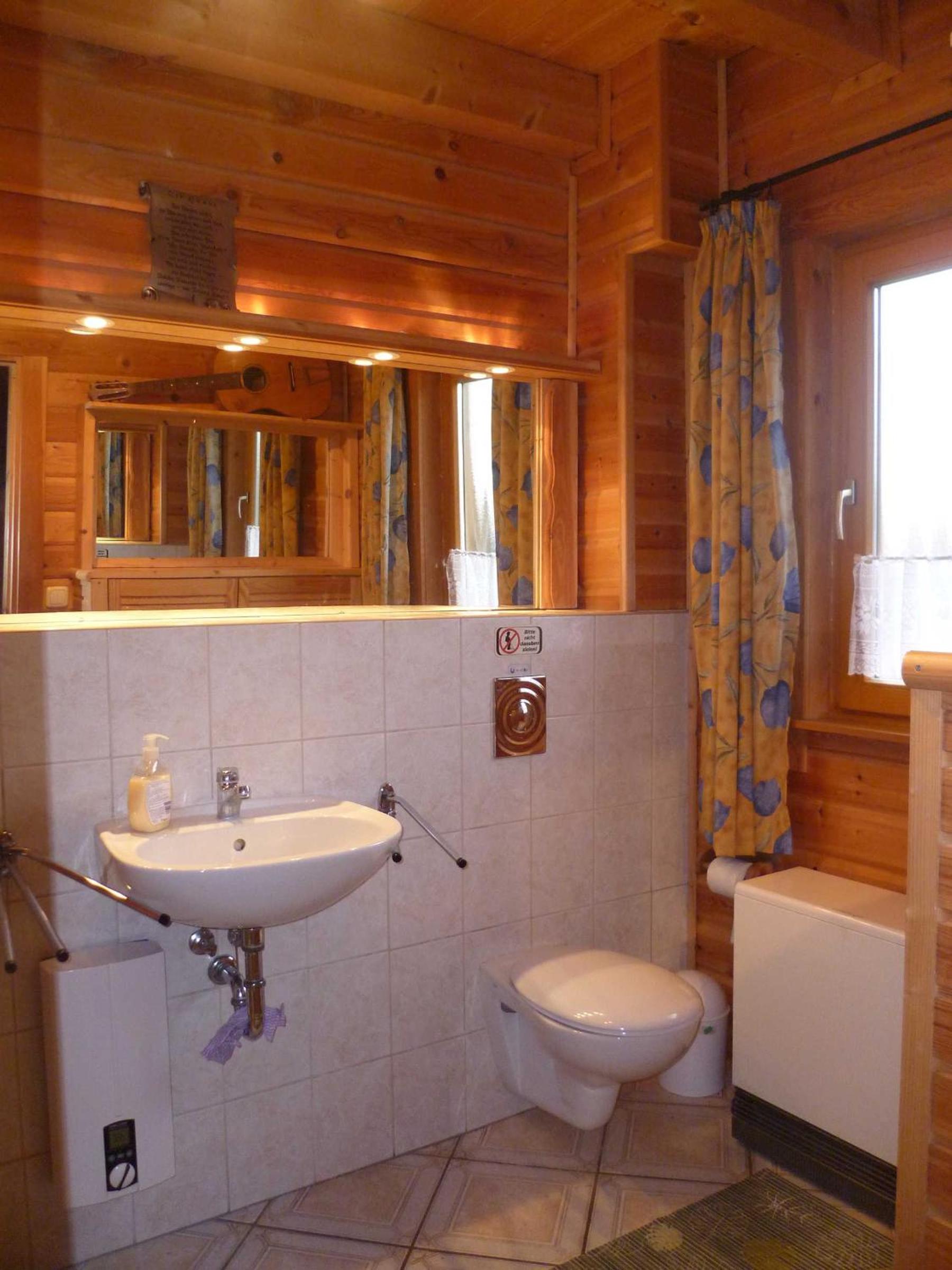 Two-Bedroom House photo 2