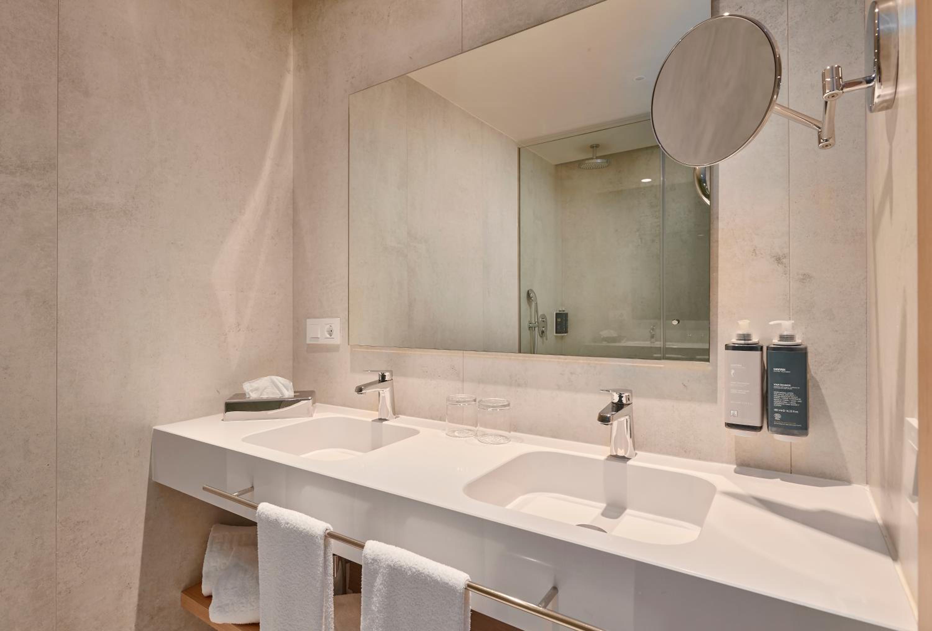 Double or Twin Room
