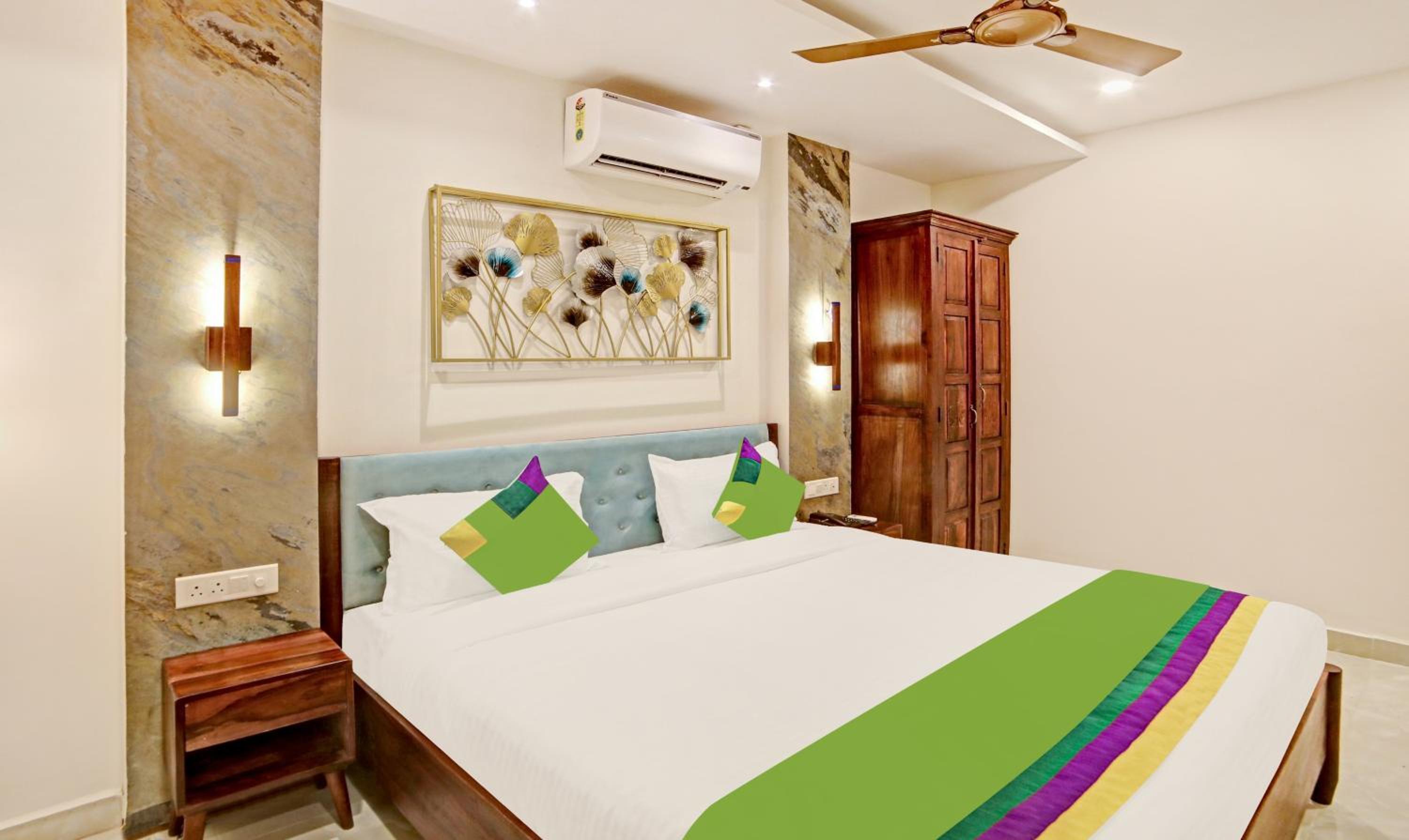 Standard Double Room - Photo 6