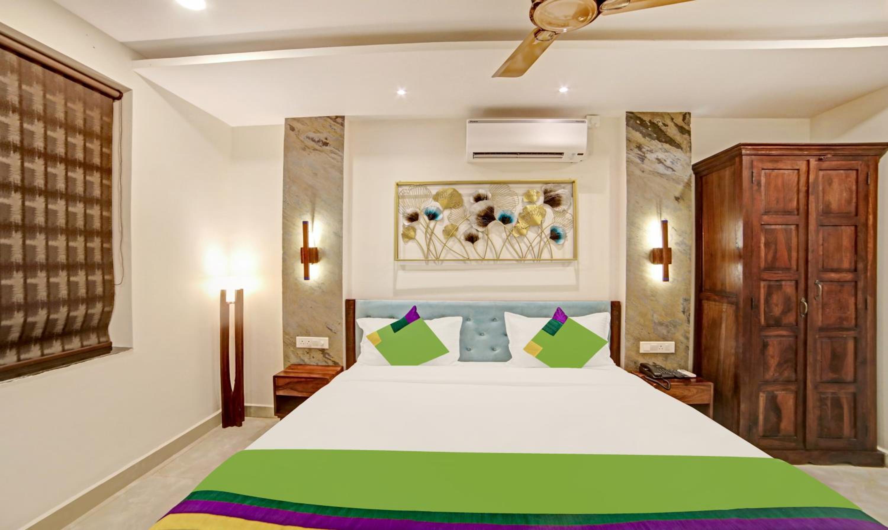 Standard Double Room - Photo 7