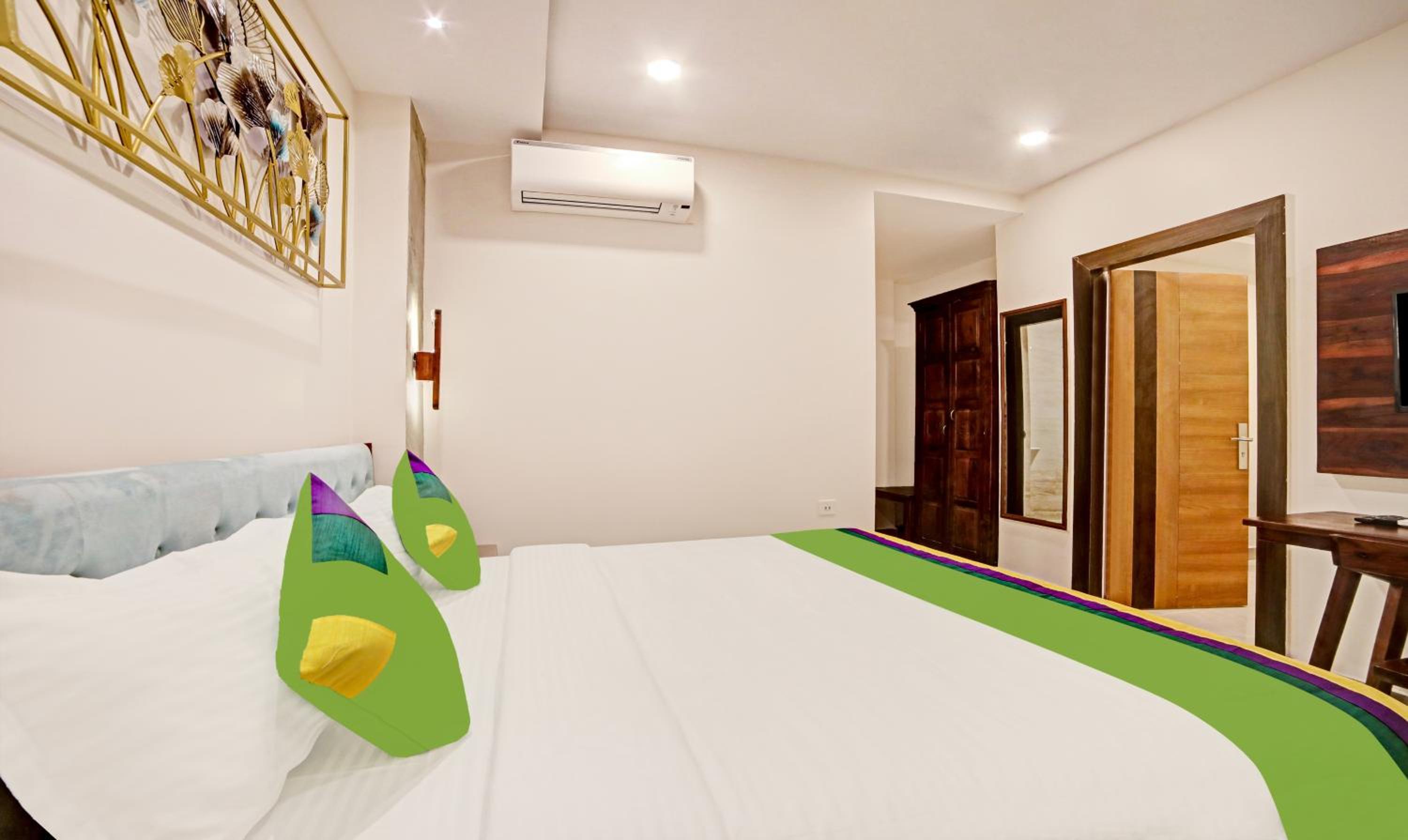 Deluxe Double Room - Photo 4