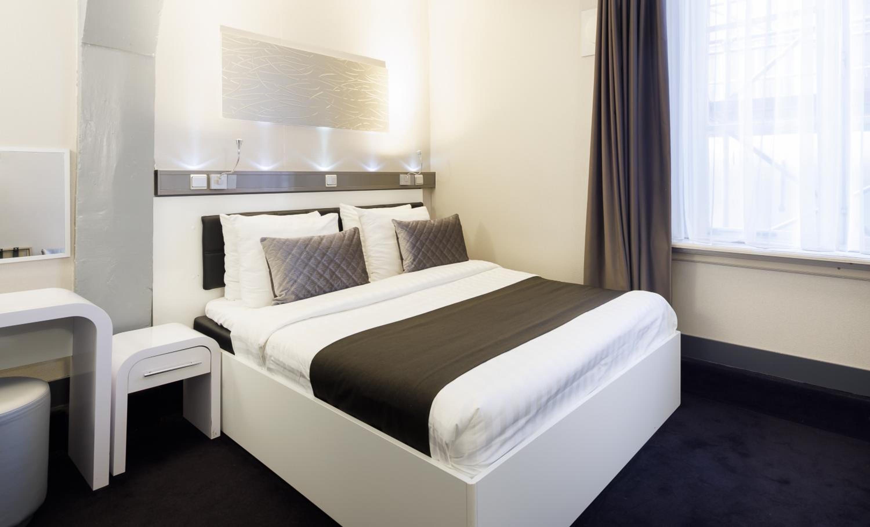 Standard Double Room photo 1