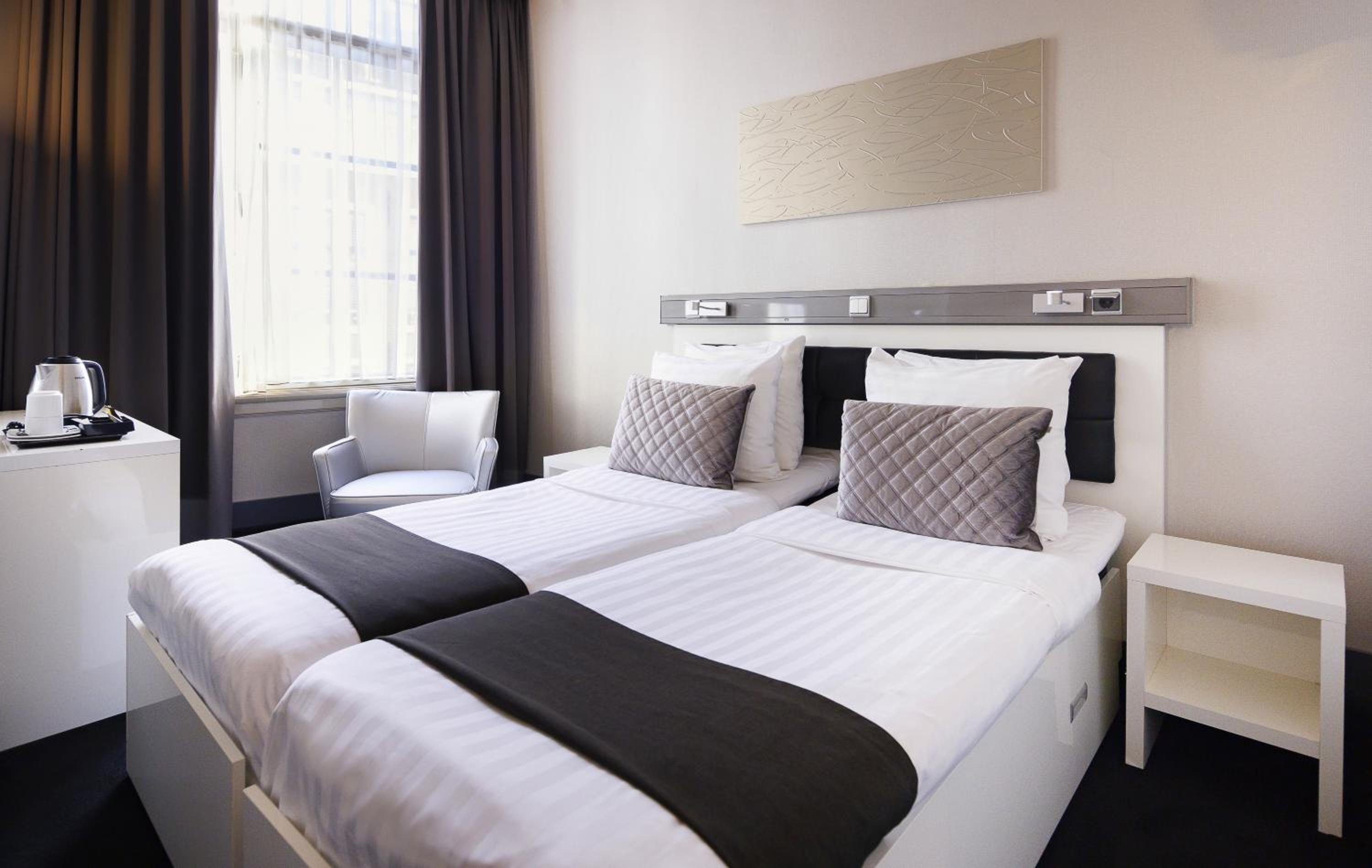 Standard Twin Room photo 1